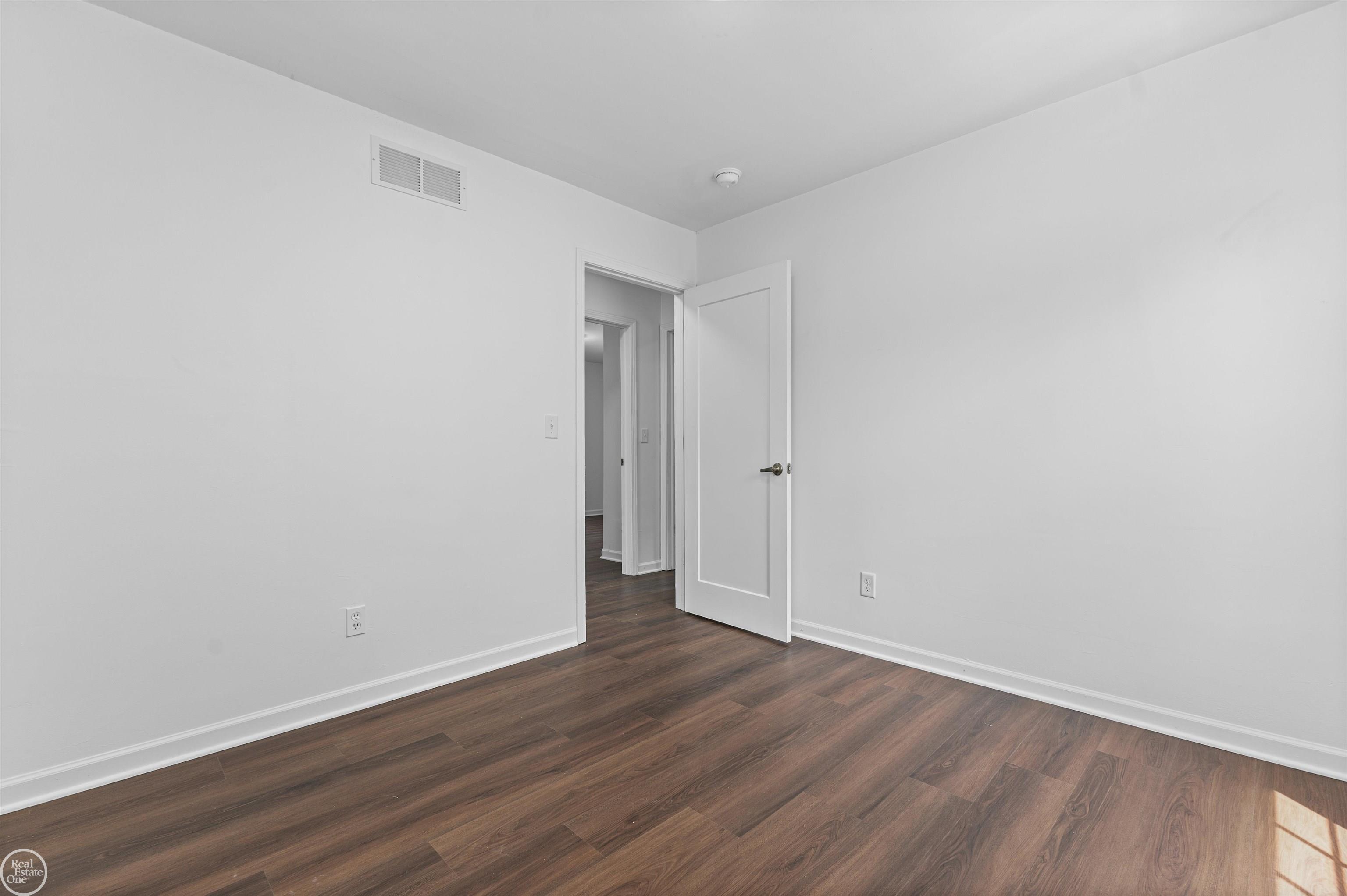 656 Tennessee Street Property Photo 30