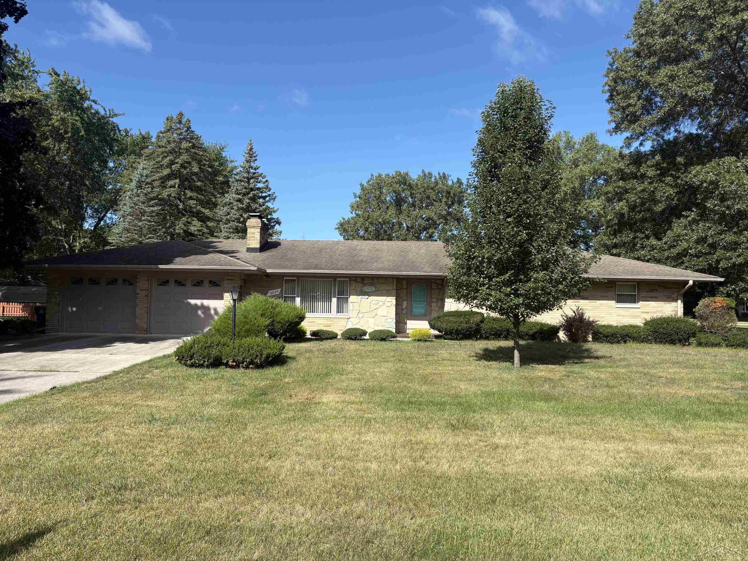 3055 W Navaho Trail Drive