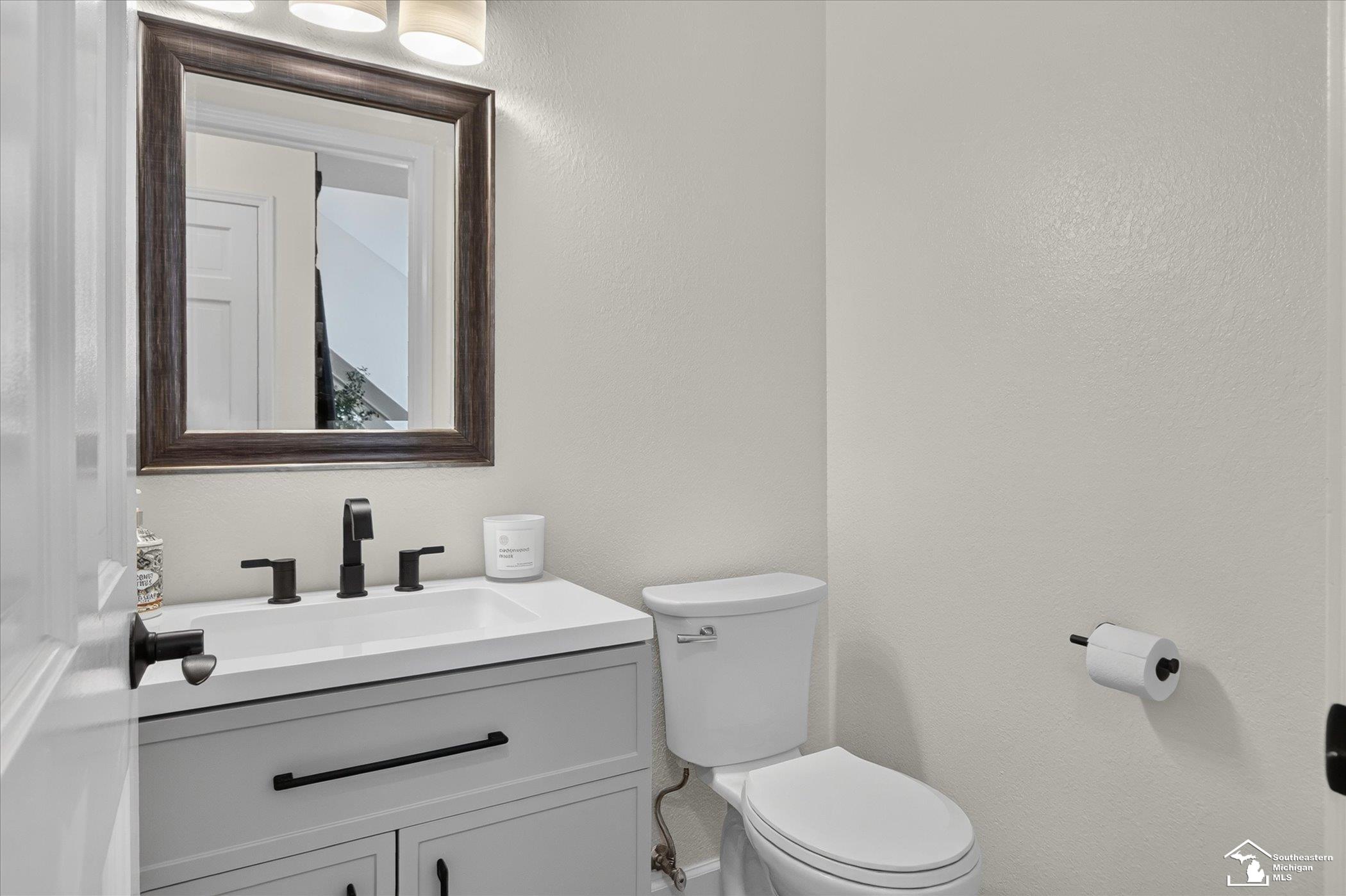870 Hickory Creek Drive Property Photo 18