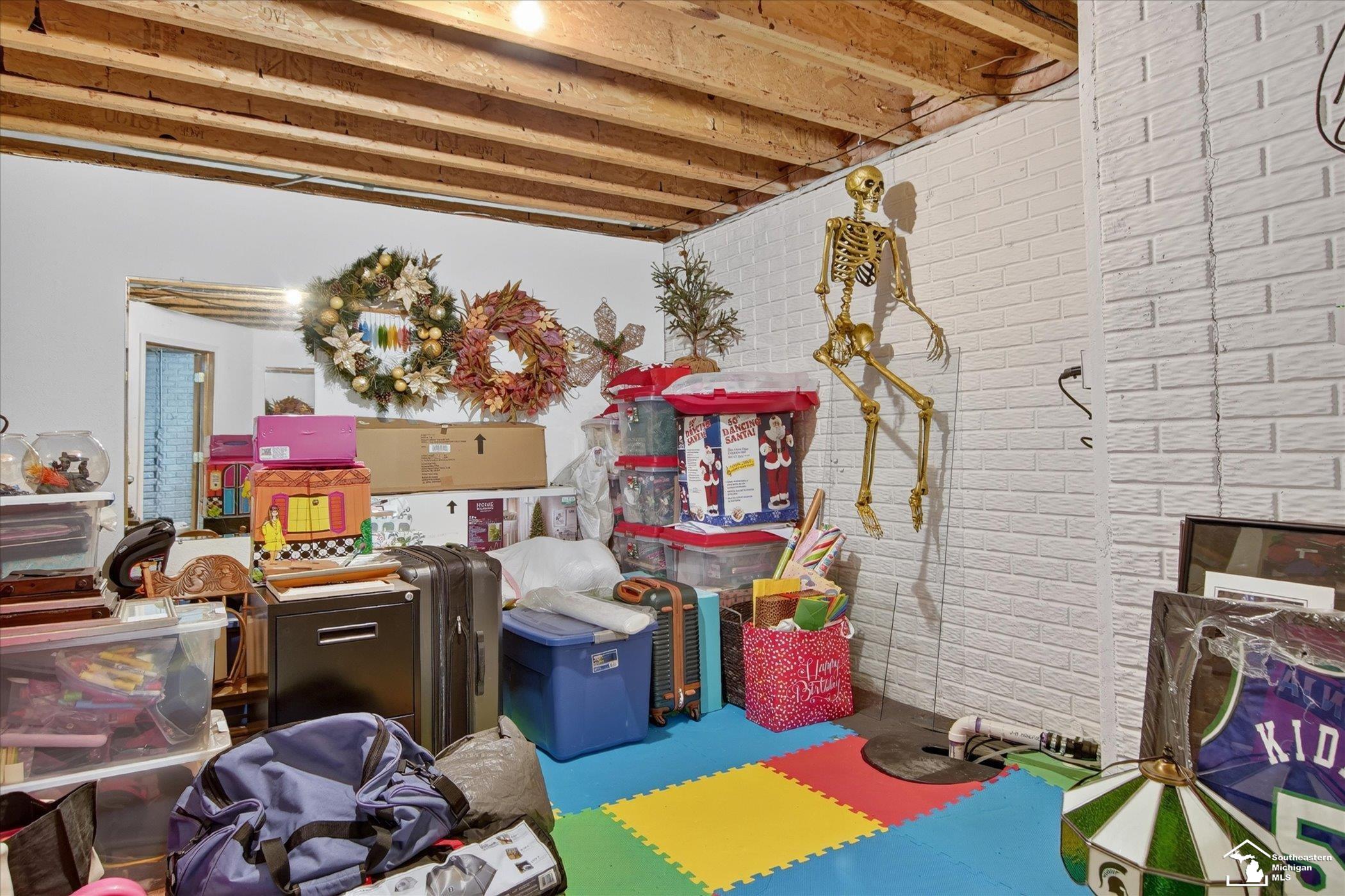 870 Hickory Creek Drive Property Photo 37