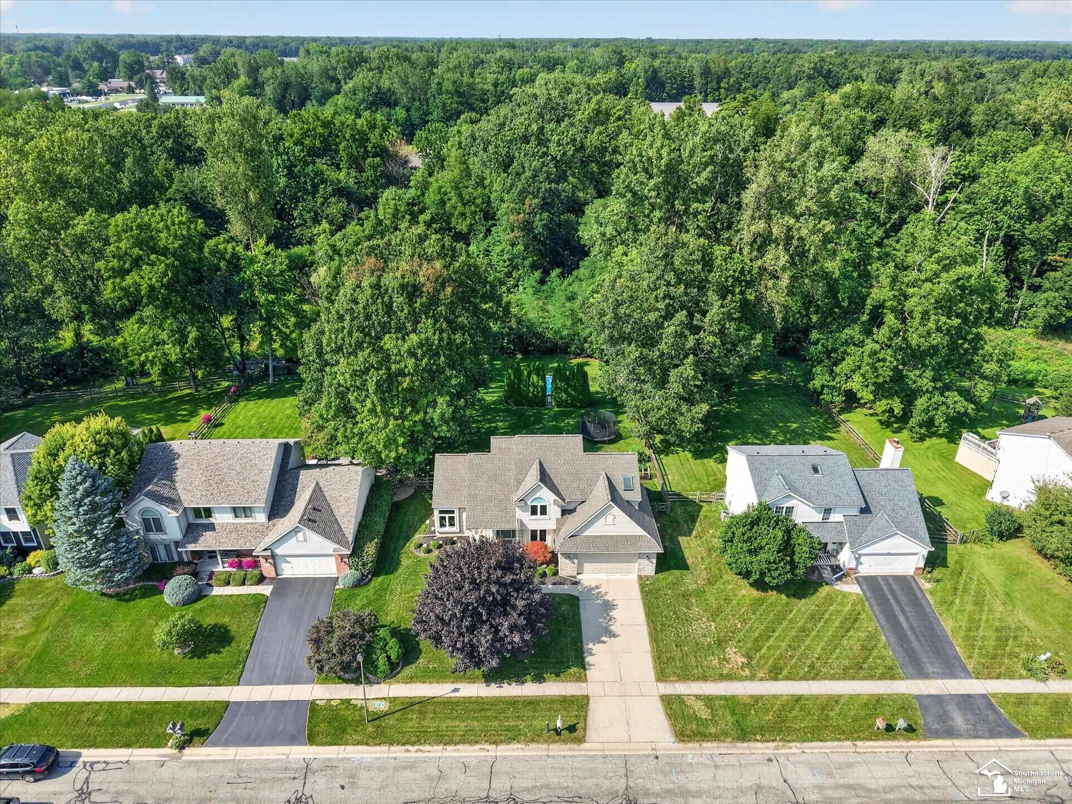 870 Hickory Creek Drive Property Photo 47