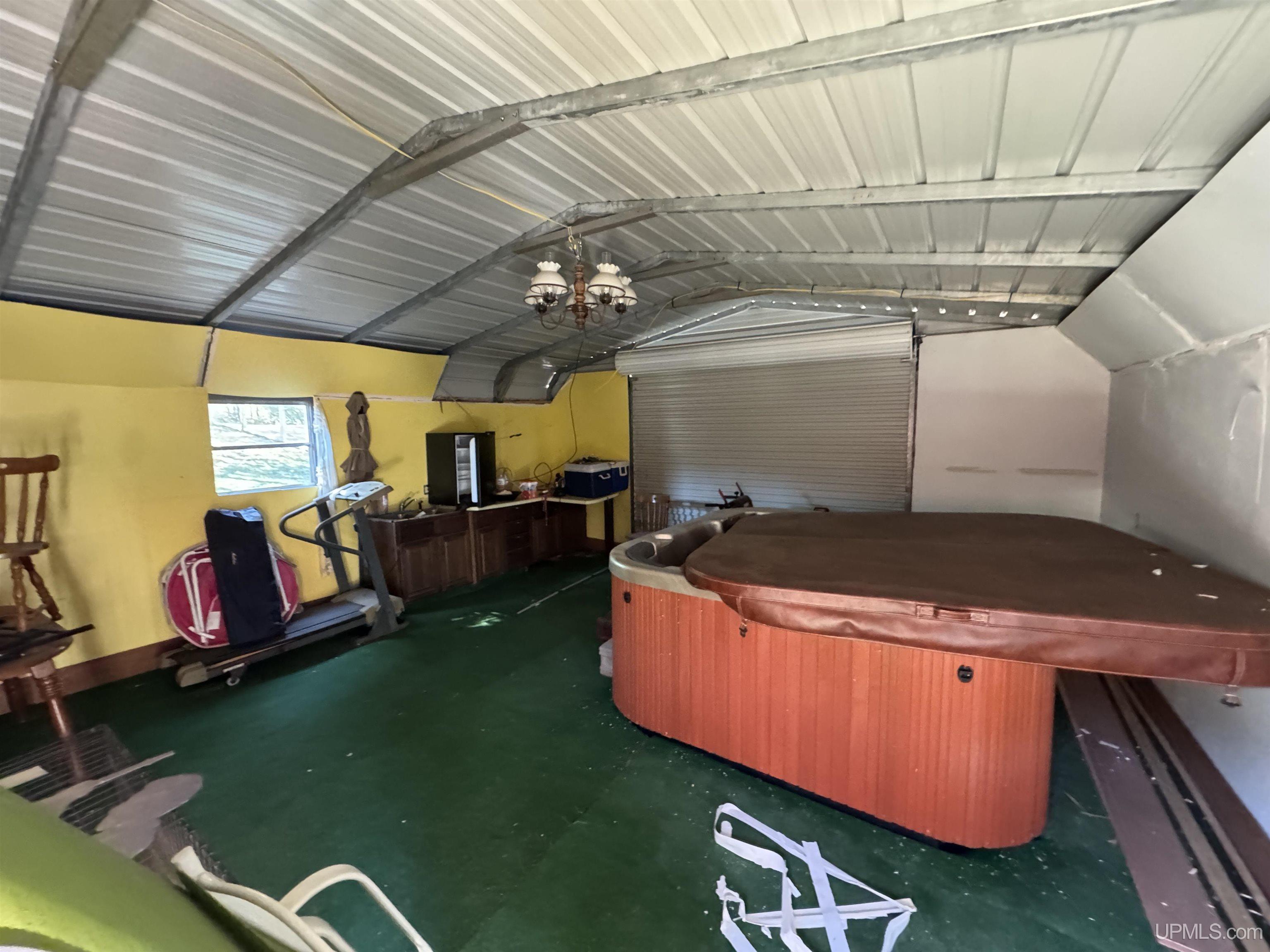 W7065 Us2 Highway Property Photo 38
