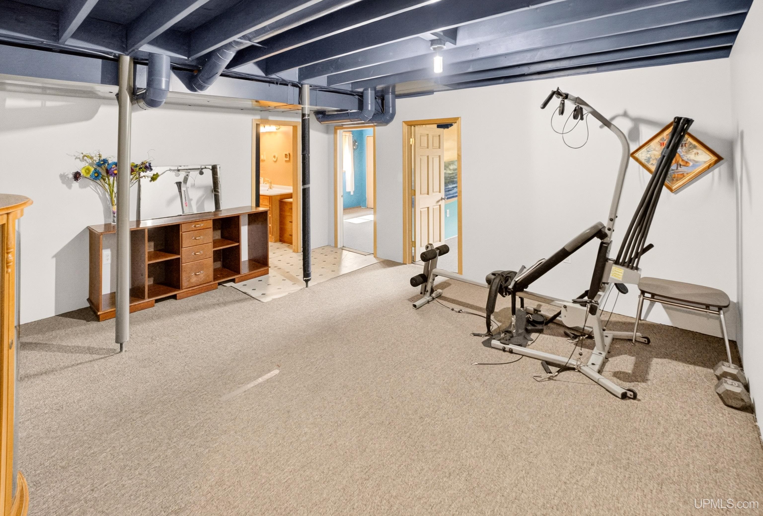 1675 Ellsworth Drive Property Photo 16