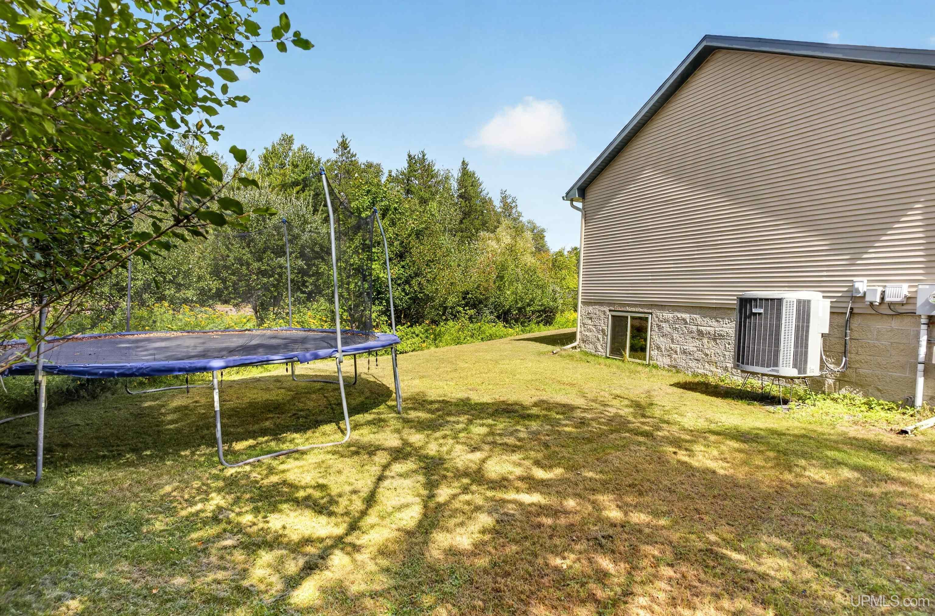 1675 Ellsworth Drive Property Photo 28
