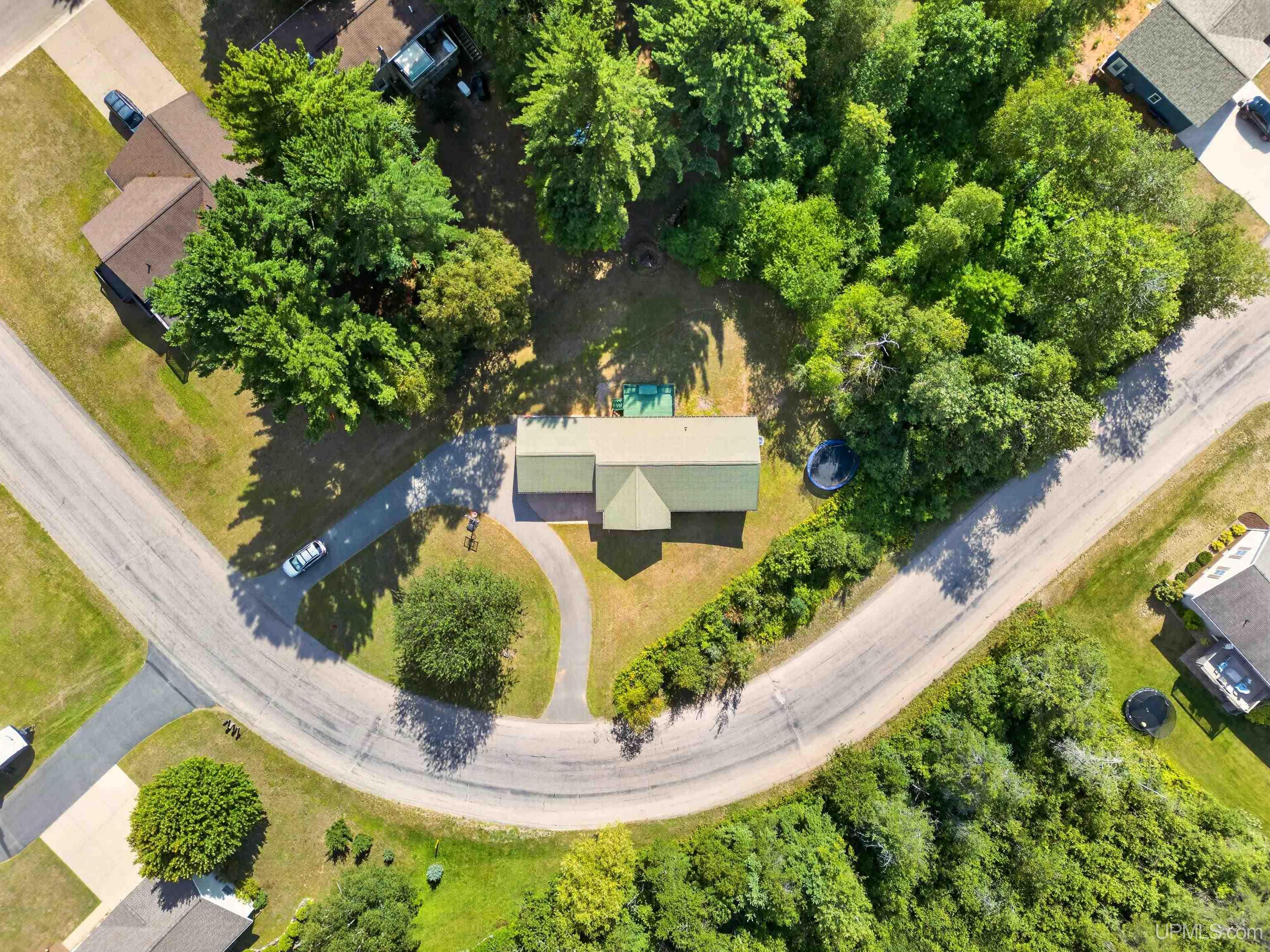 1675 Ellsworth Drive Property Photo 35