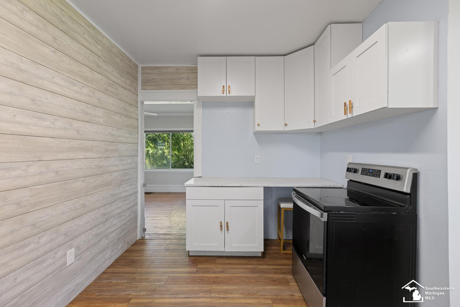 202 Walnut Street Property Photo 11