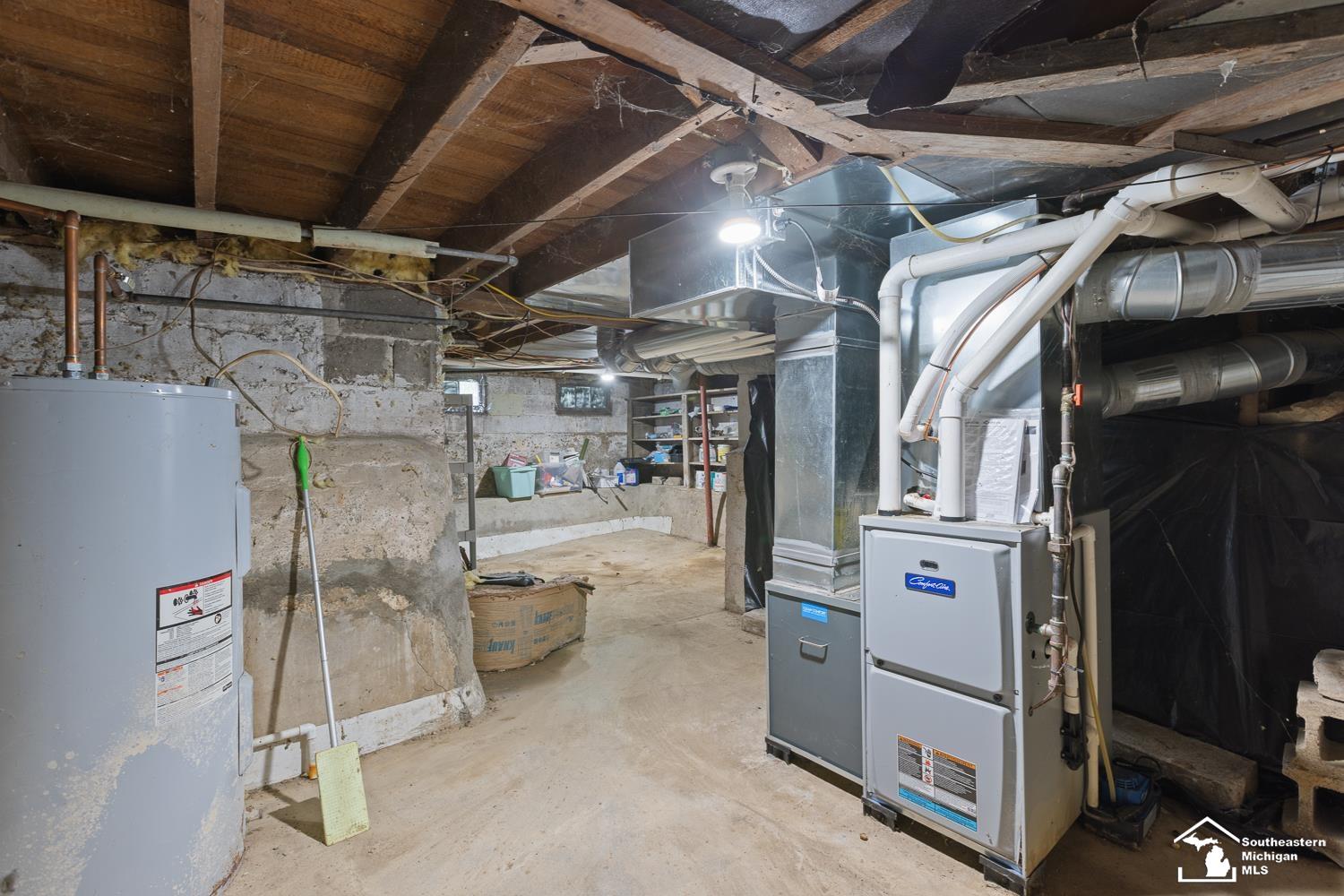 202 Walnut Street Property Photo 23