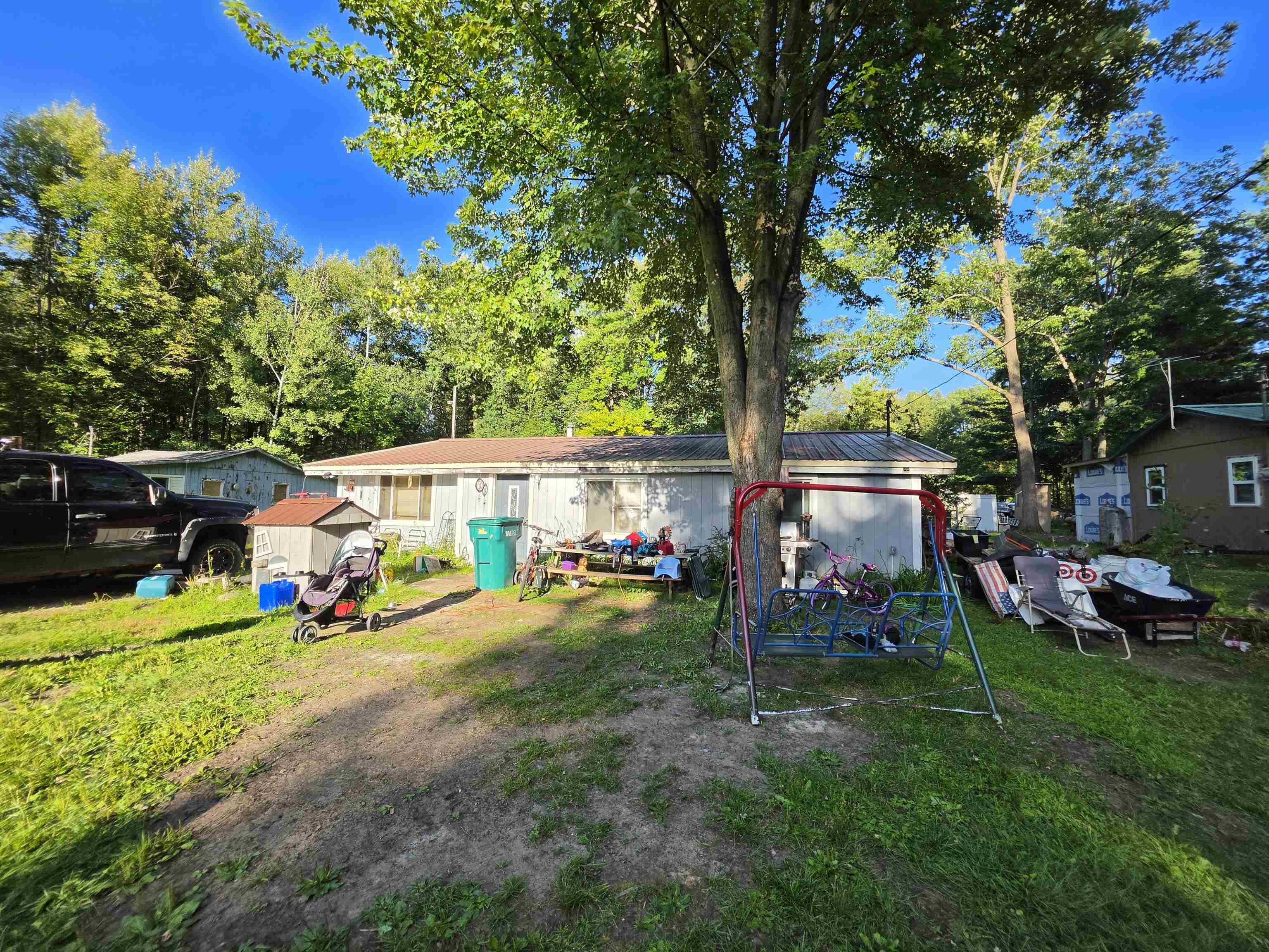4850 Highland Court Property Photo 1