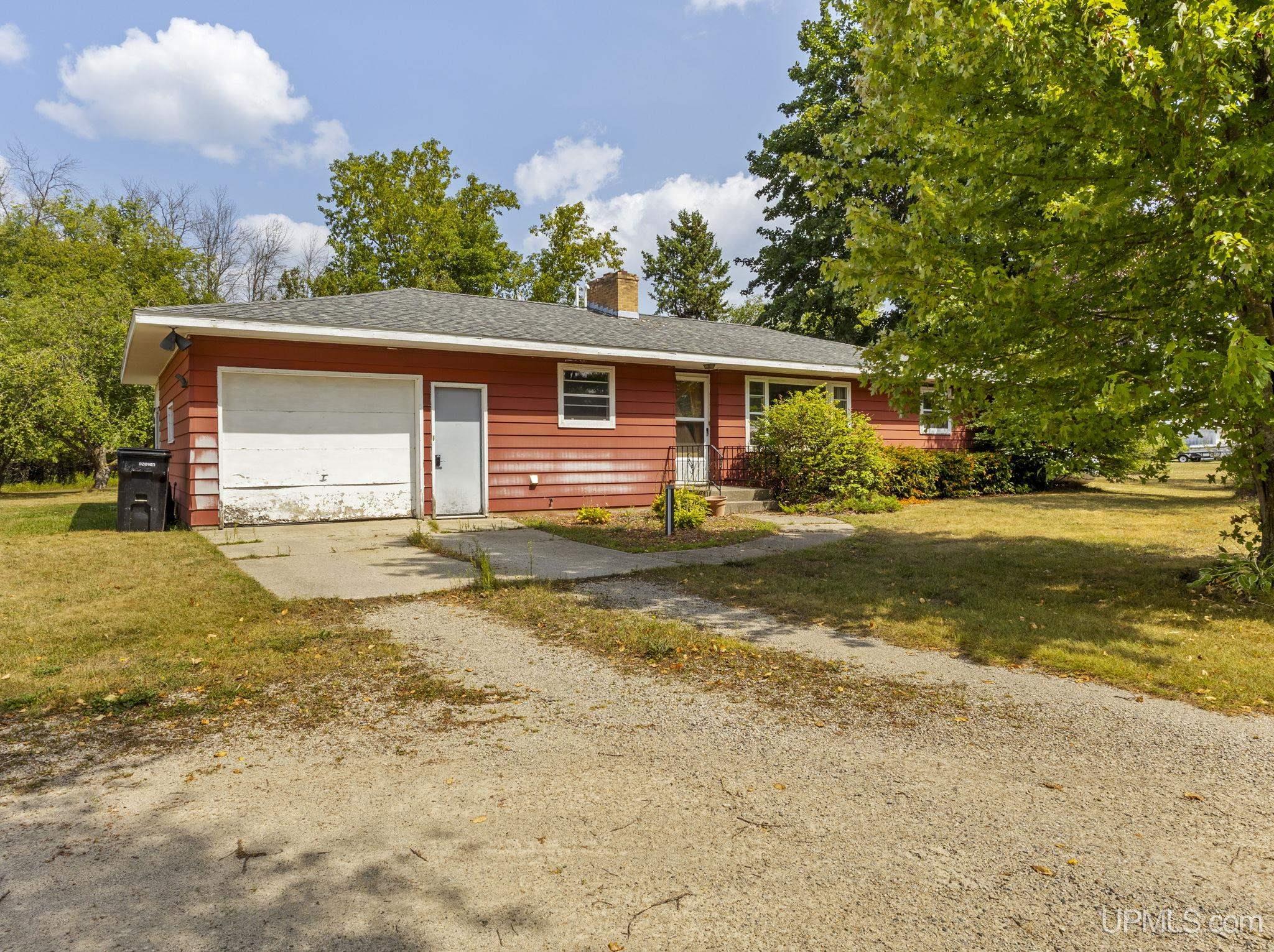 W6684 County Road 358 Property Photo 1