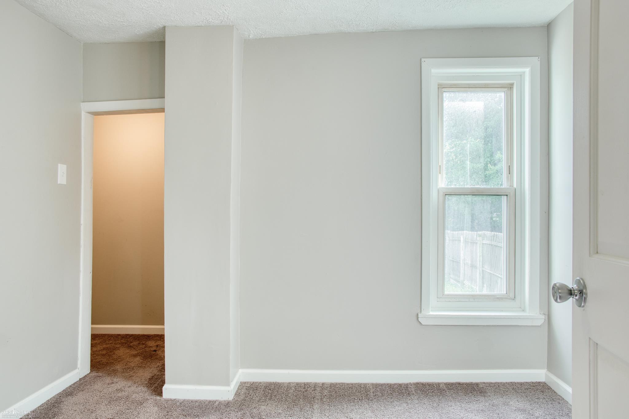 1003 Ryan Street Property Photo 13