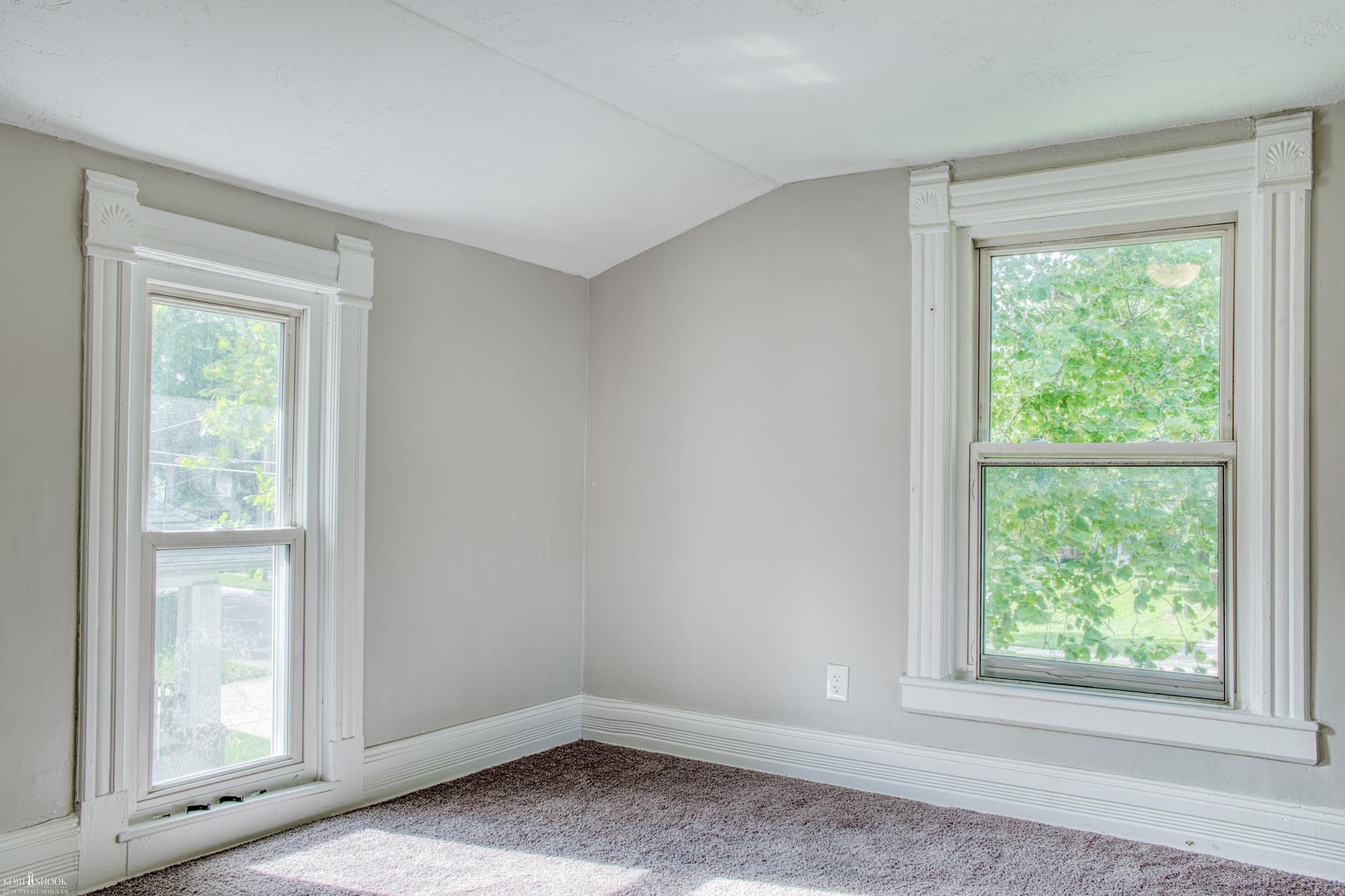 1003 Ryan Street Property Photo 16