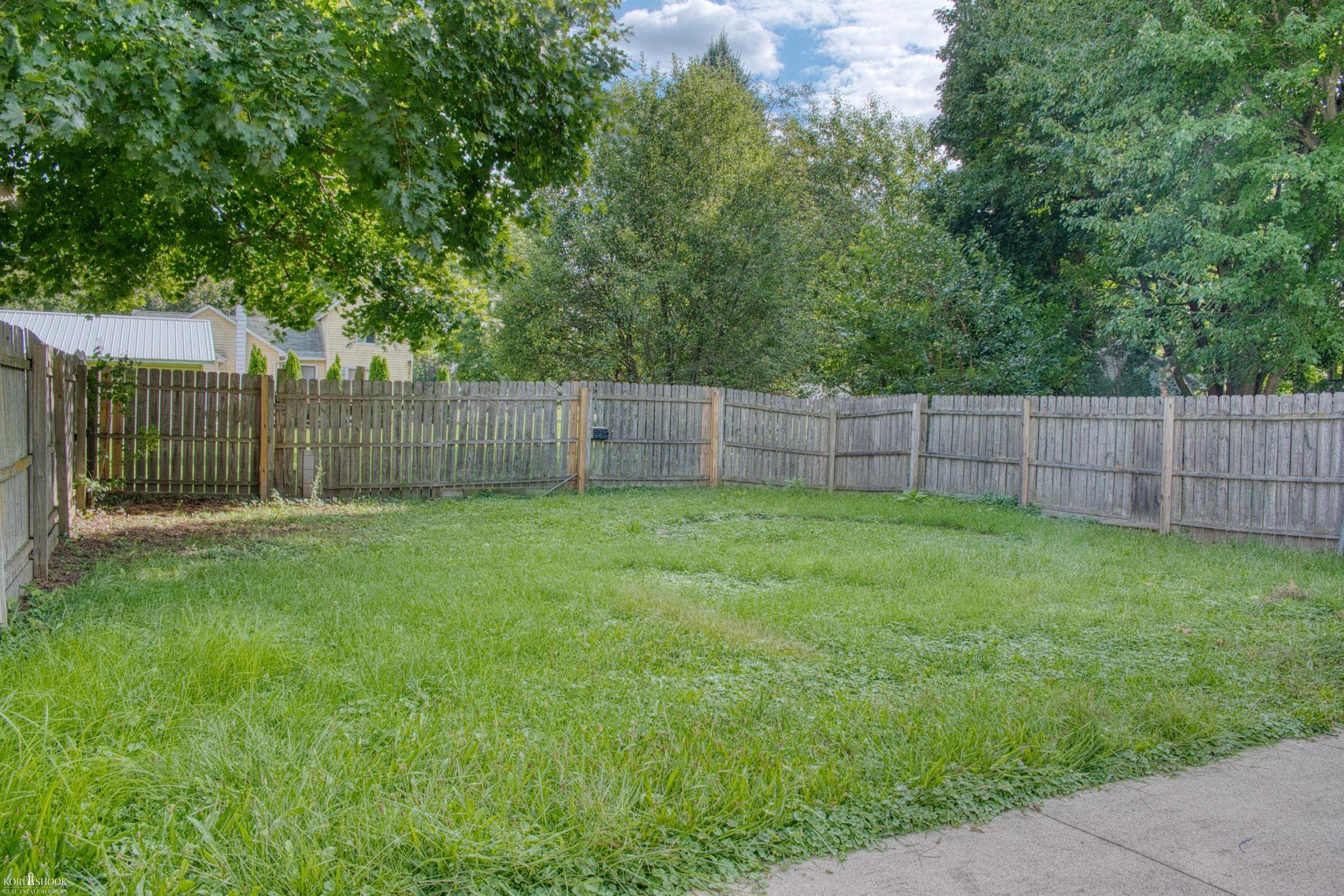 1003 Ryan Street Property Photo 24