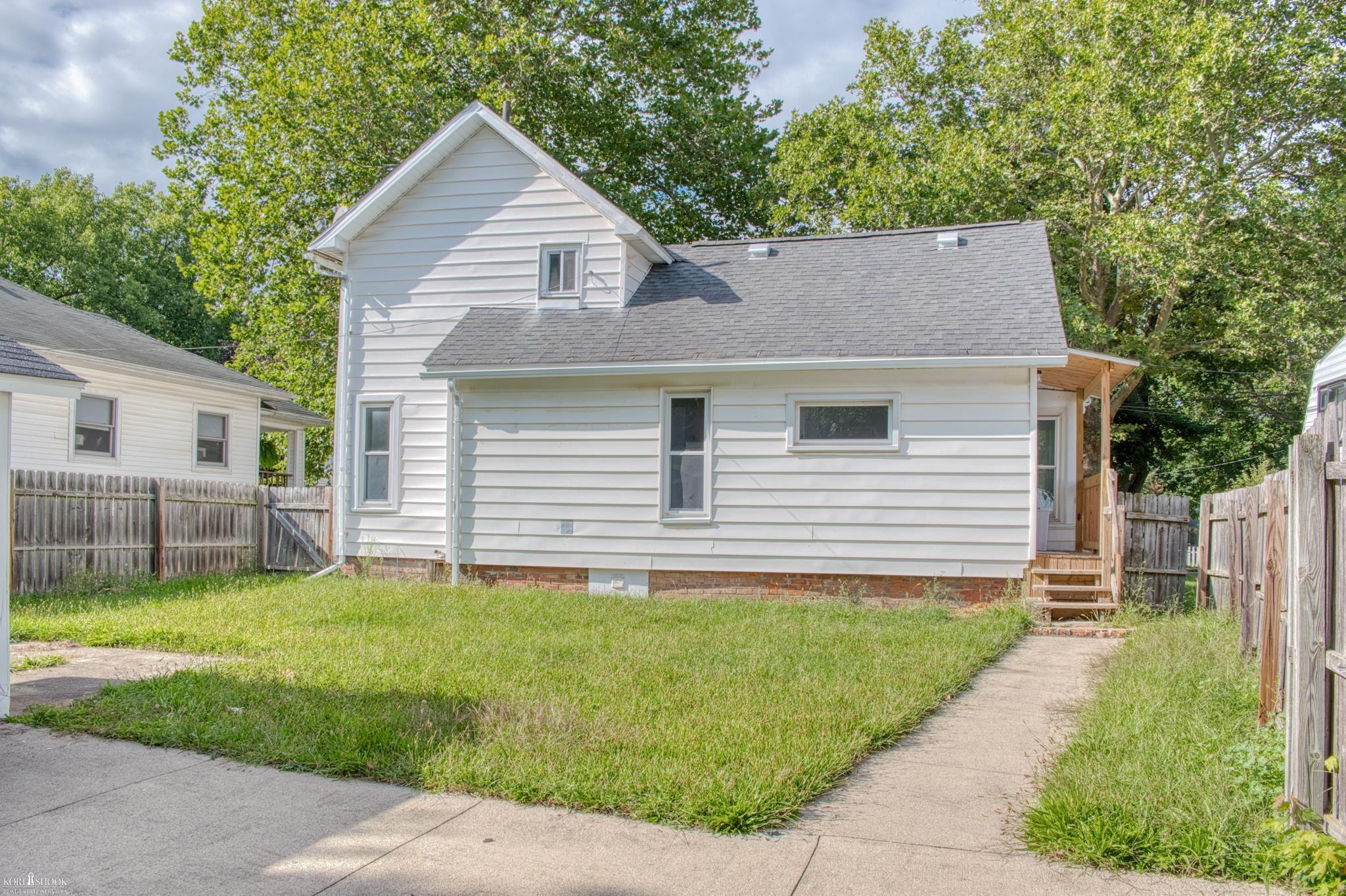 1003 Ryan Street Property Photo 26