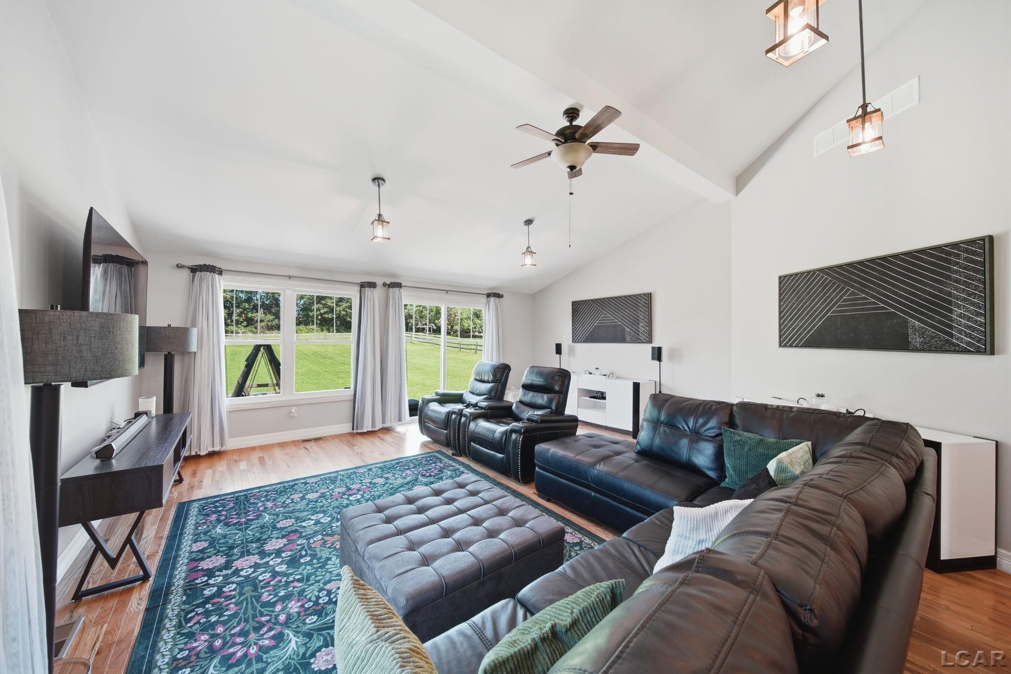 2301 Wolf Creek Highway Property Photo 11