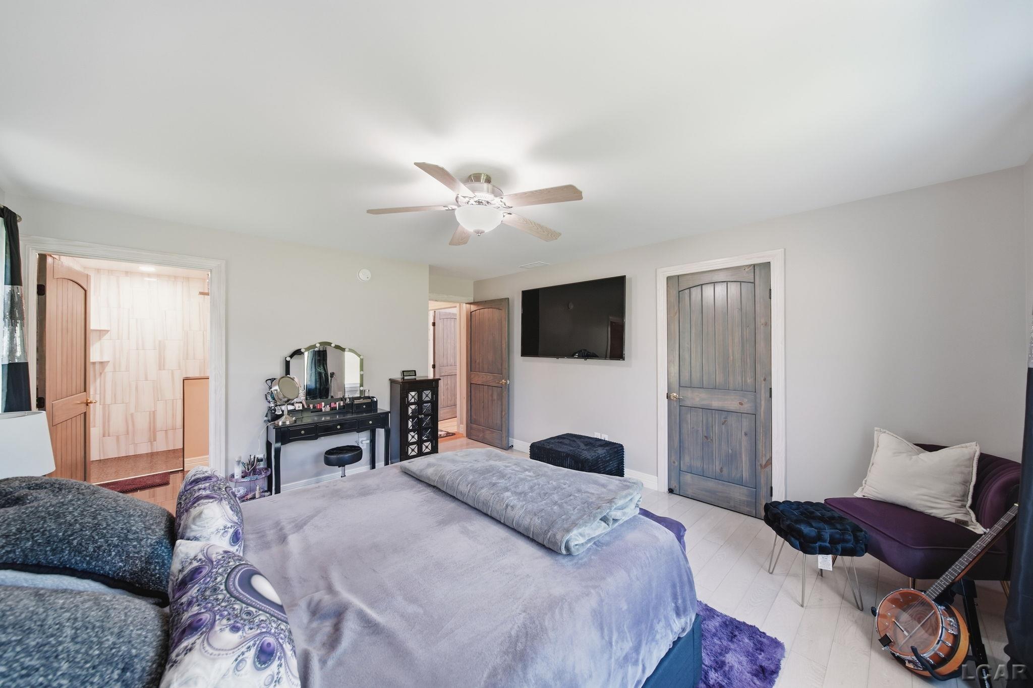 2301 Wolf Creek Highway Property Photo 15