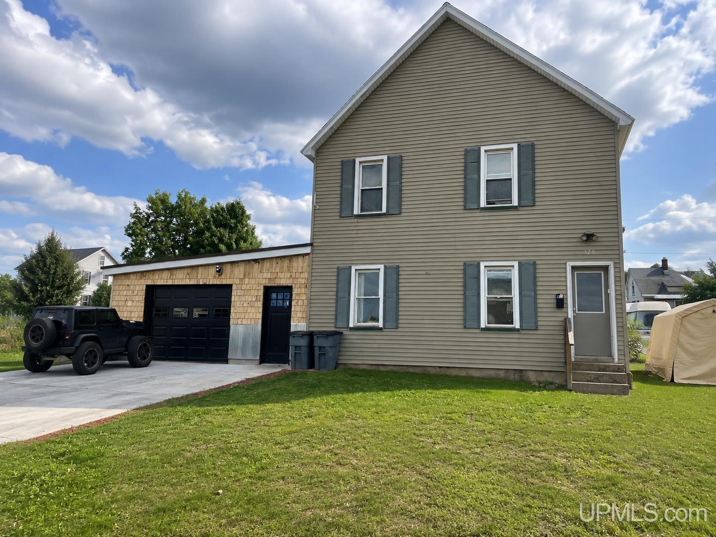 329 Cedar Street Property Photo 1