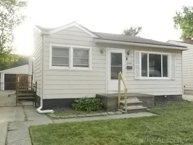 22485 Hillock Avenue Property Photo 1
