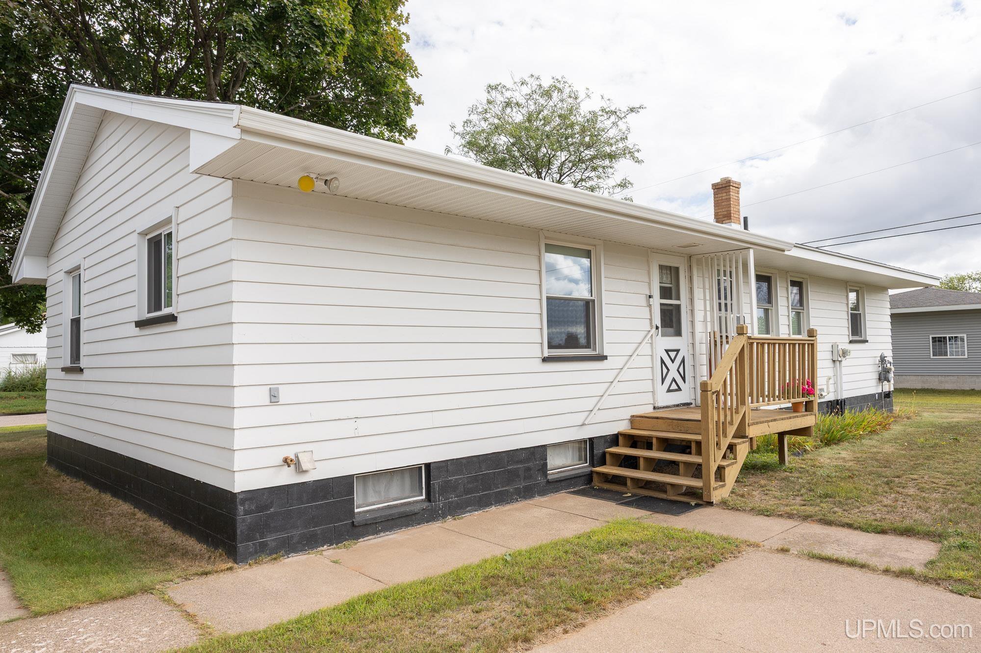 1765 Ellsworth Street Property Photo 3