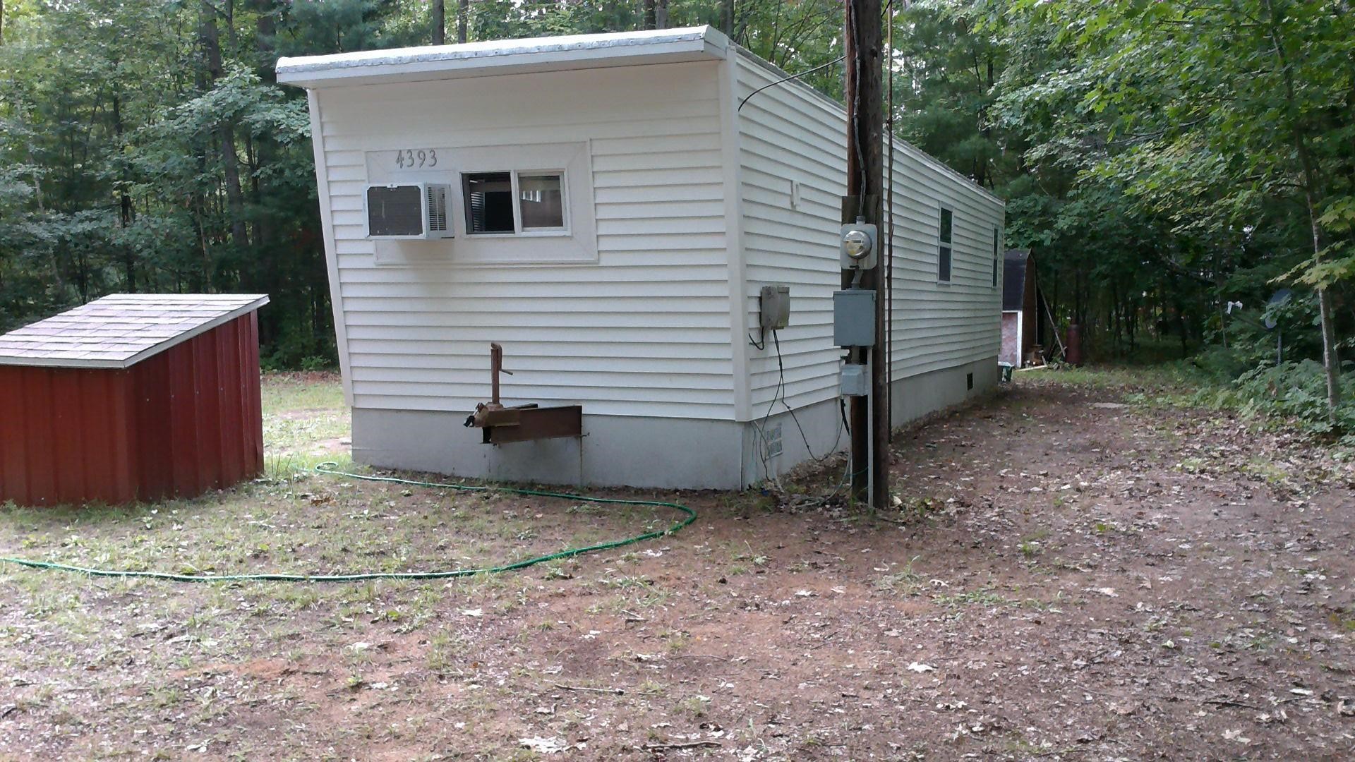 4393 Hemlock Street Property Photo 14