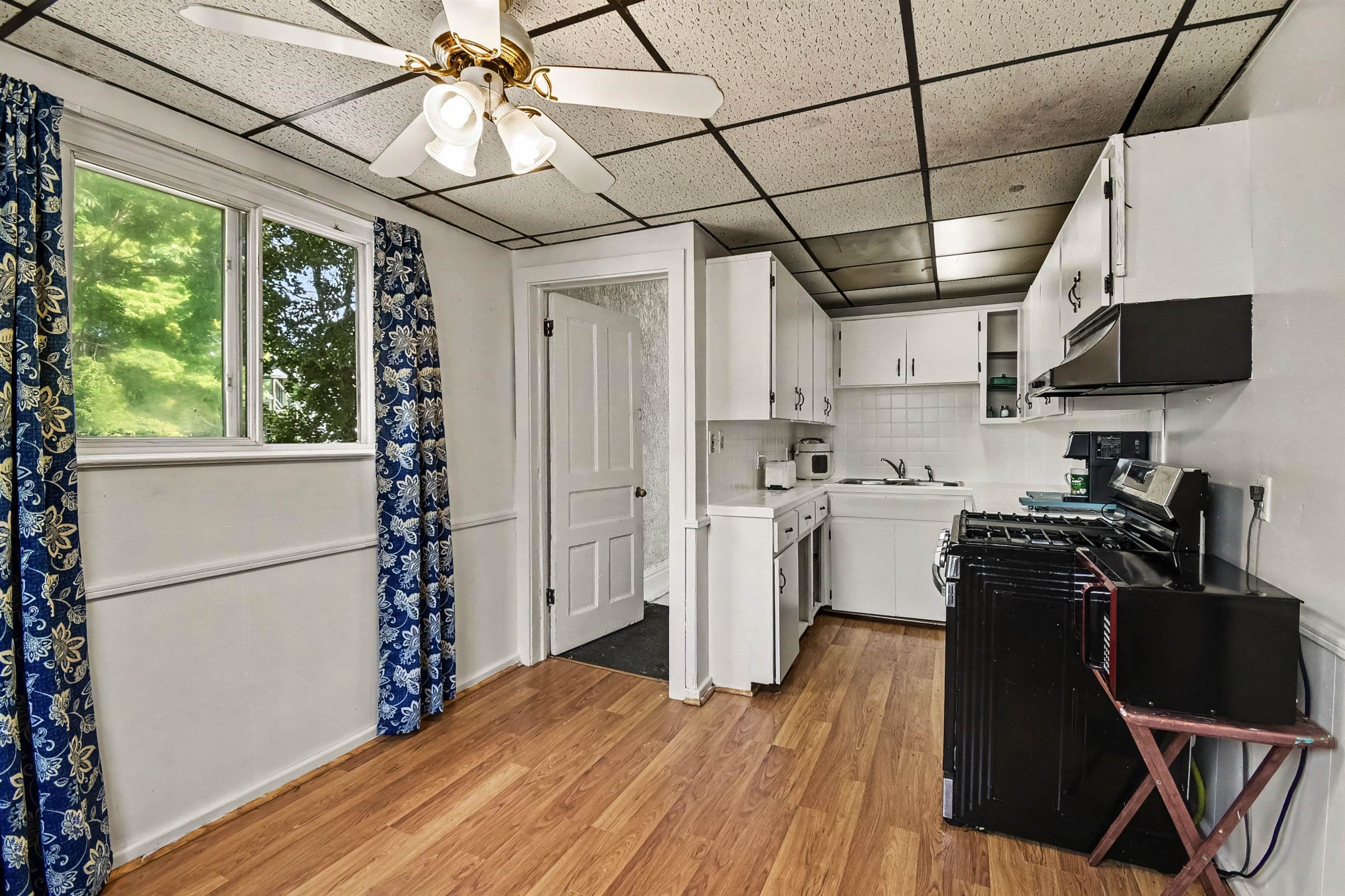 503 E Clara Street Property Photo 13