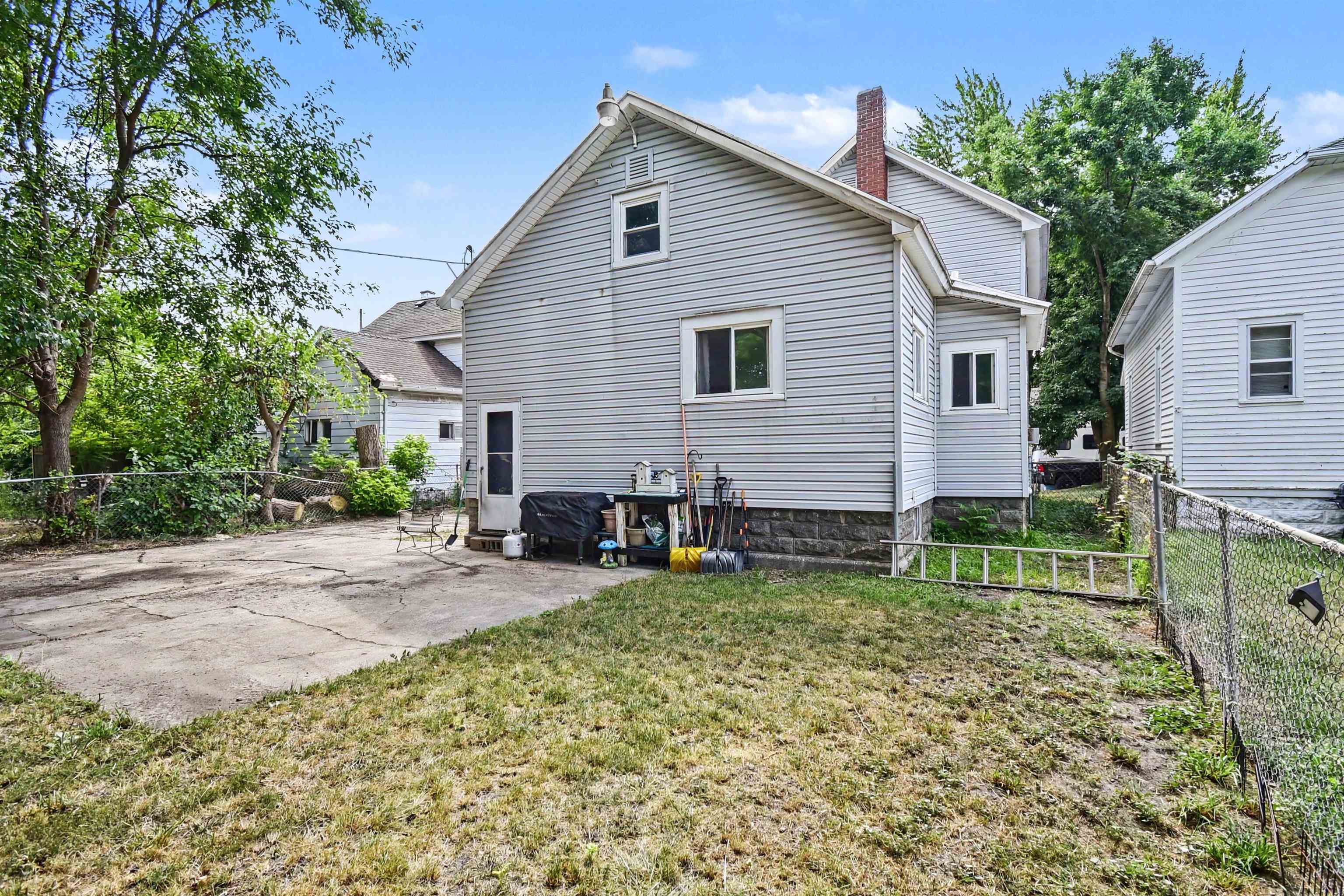 503 E Clara Street Property Photo 21