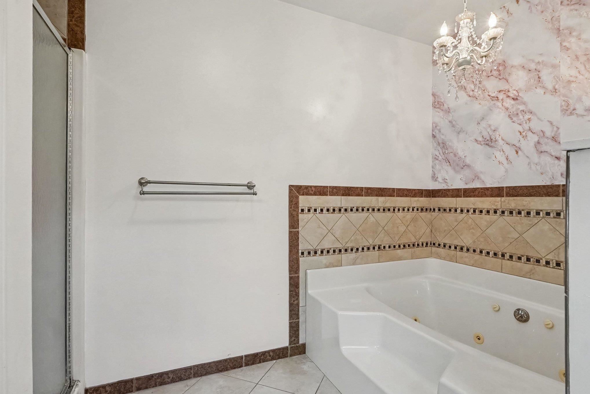 1632 E Miller Road Property Photo 13