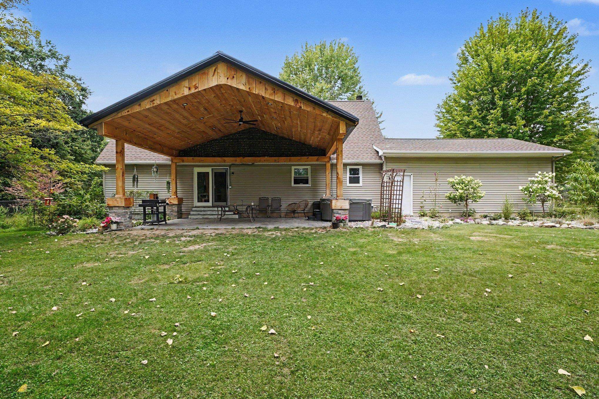 1632 E Miller Road Property Photo 23