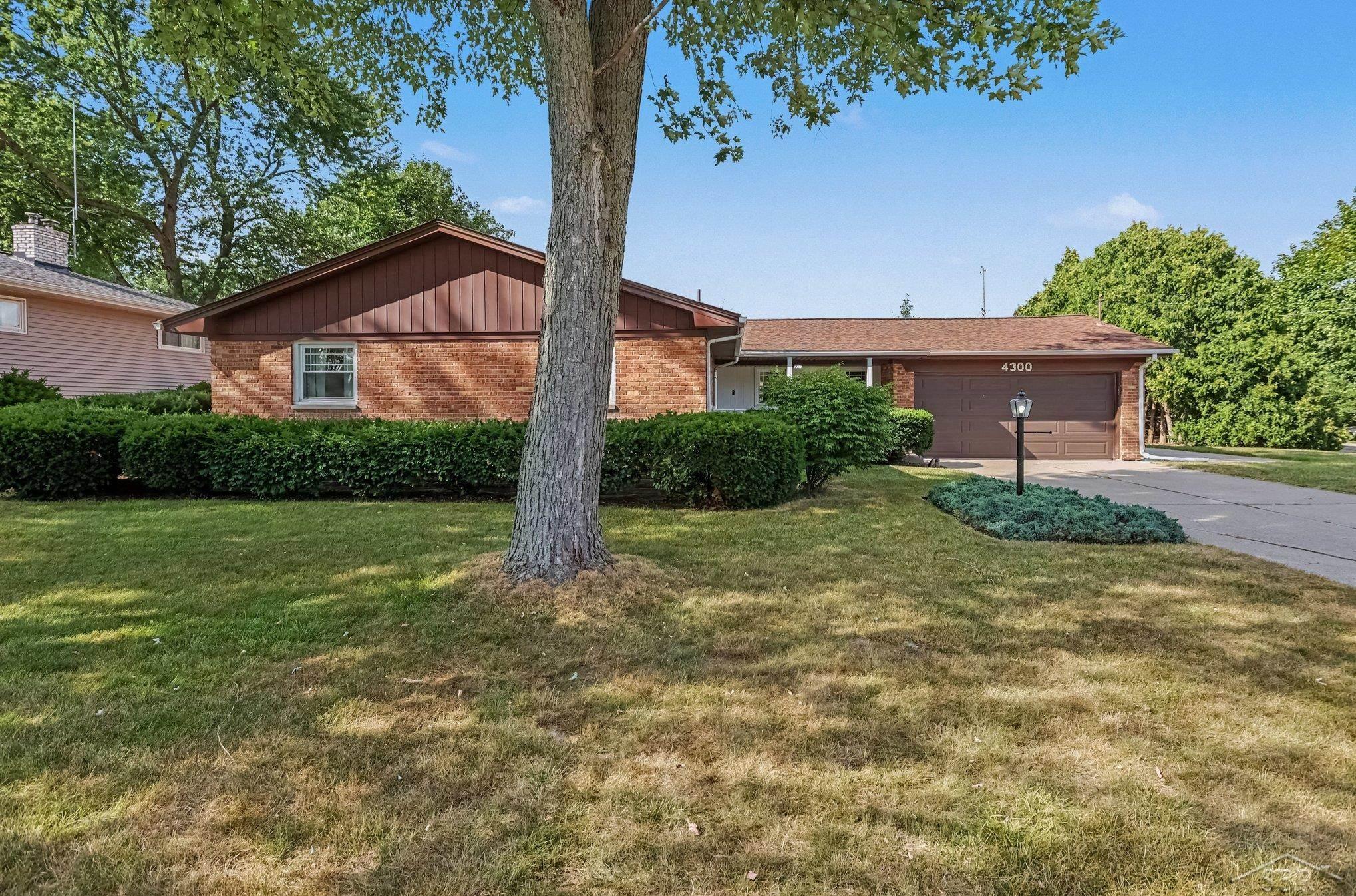 4300 Clement Drive Property Photo 1
