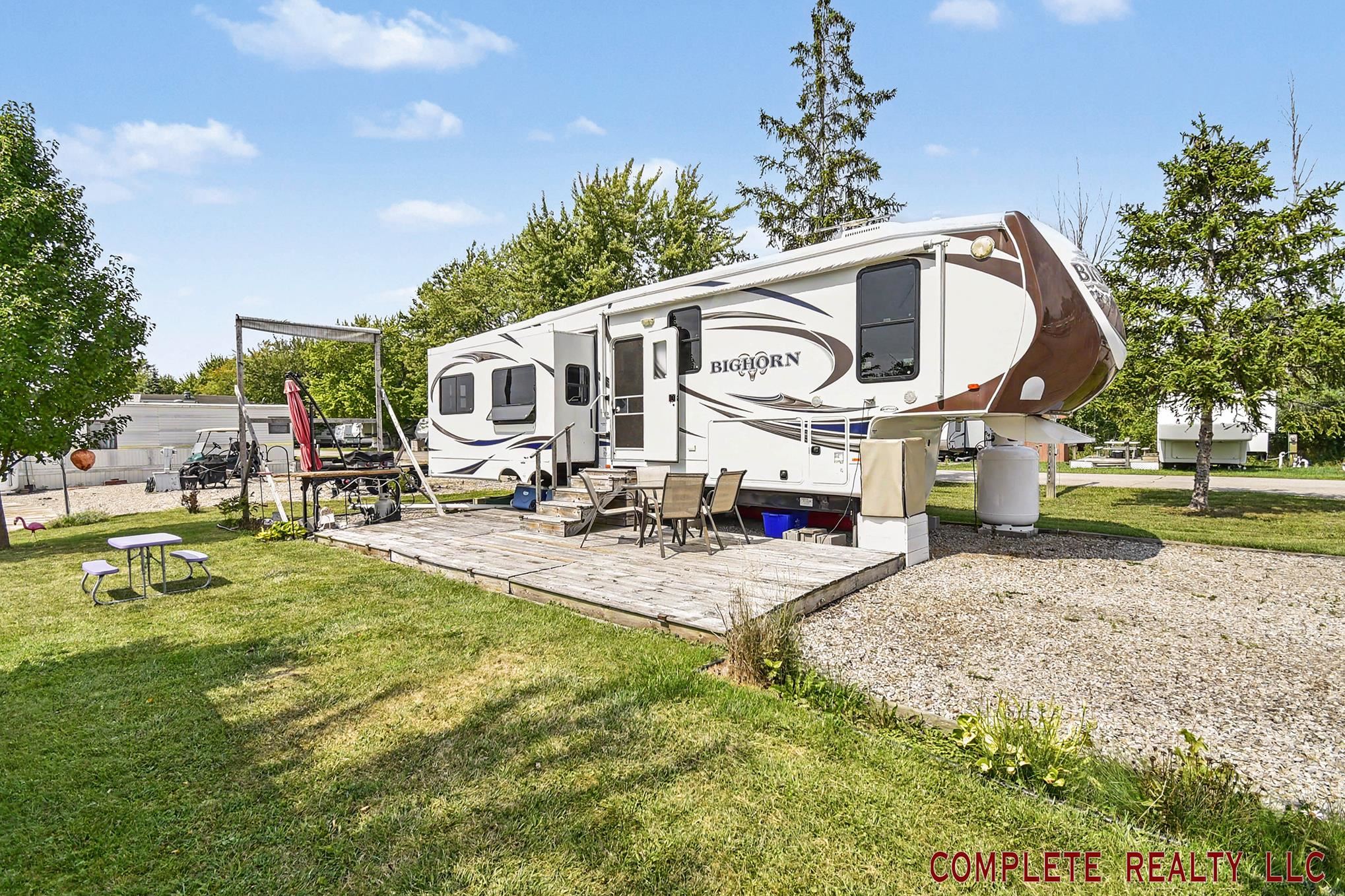 831 S Main (unit 142 And Unit 143) Street Property Photo 7