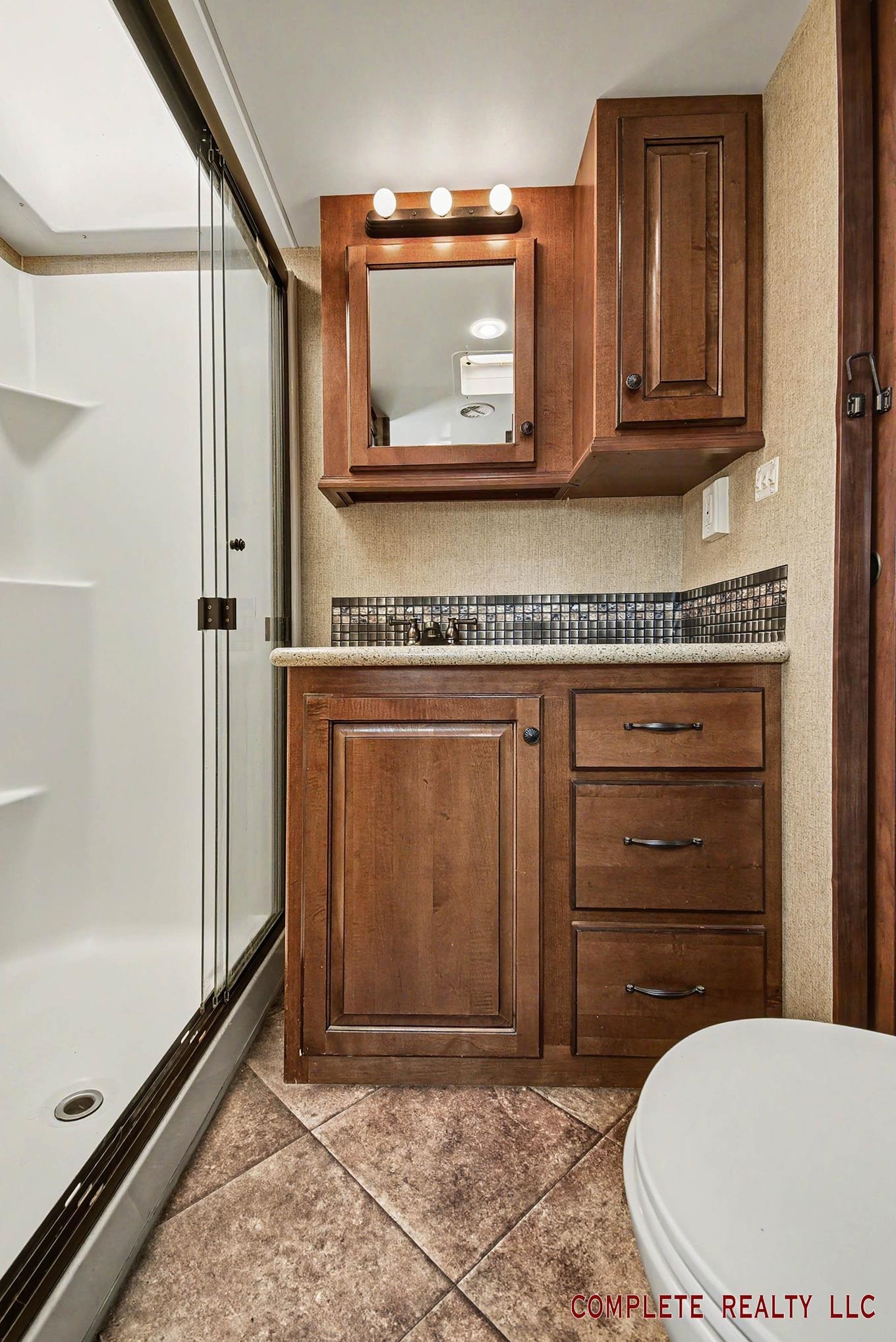 831 S Main (unit 142 And Unit 143) Street Property Photo 17