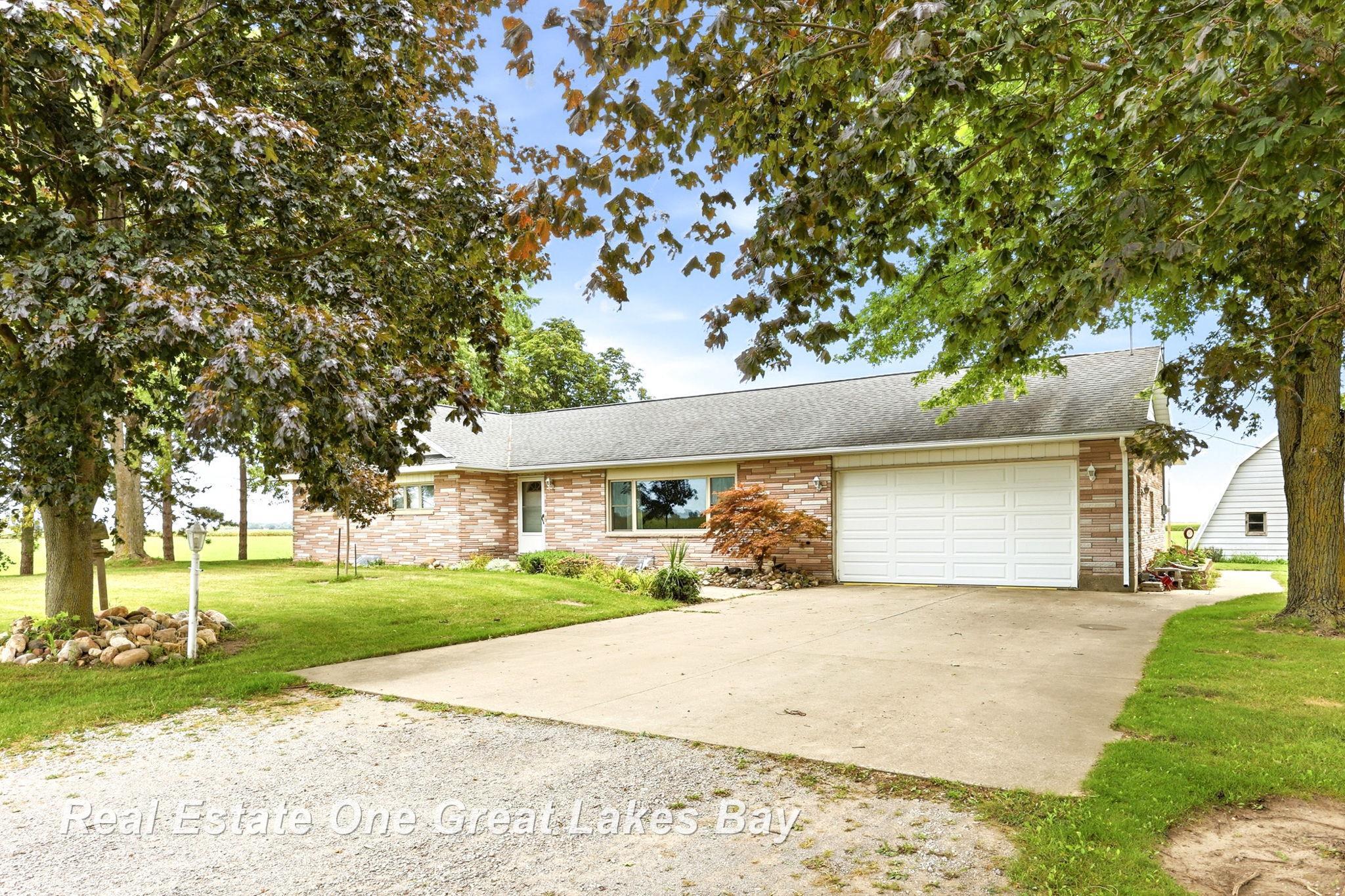 1449 S Farley Road Property Photo 1
