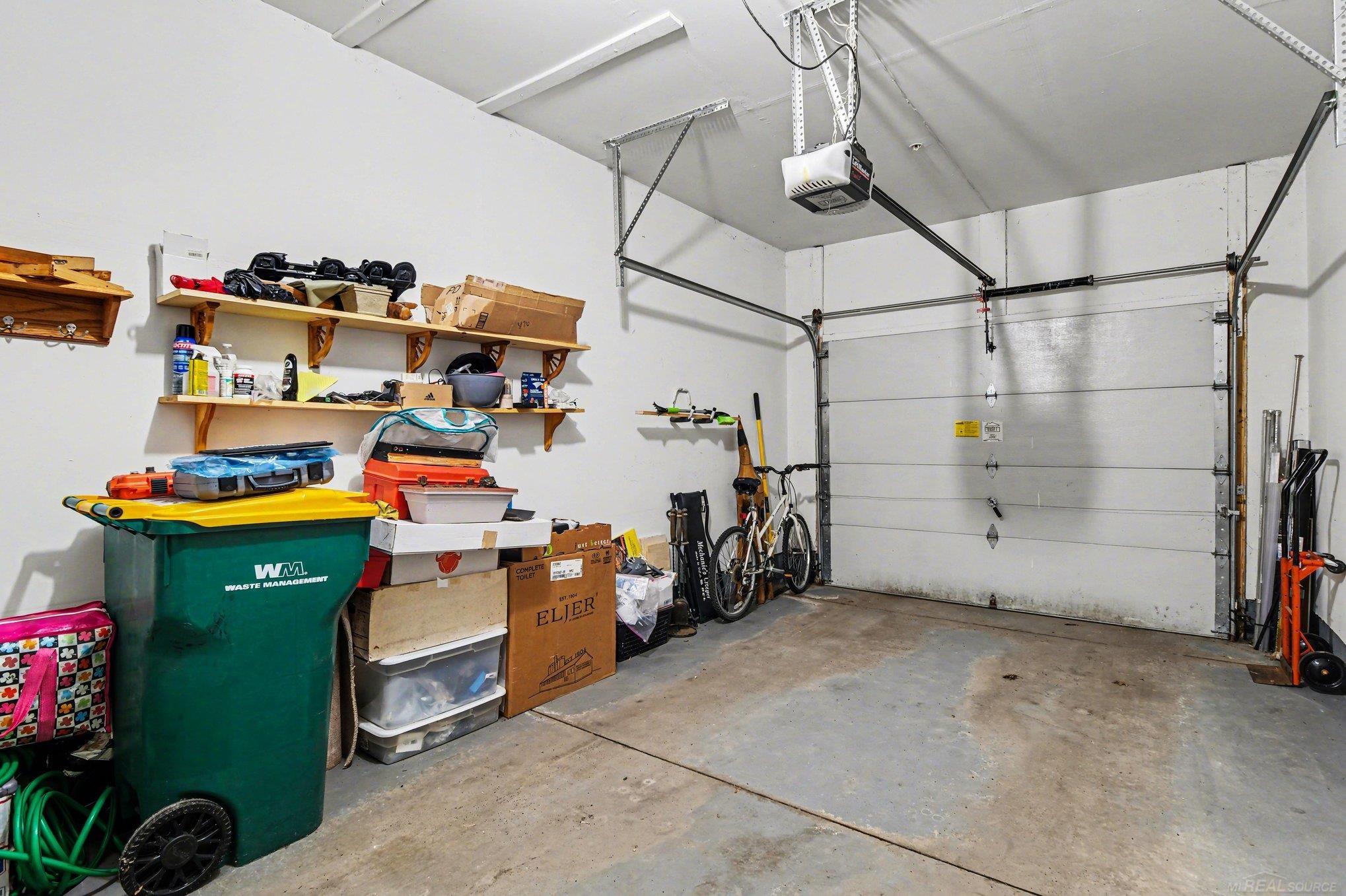 234 N Wixom Road Property Photo 21
