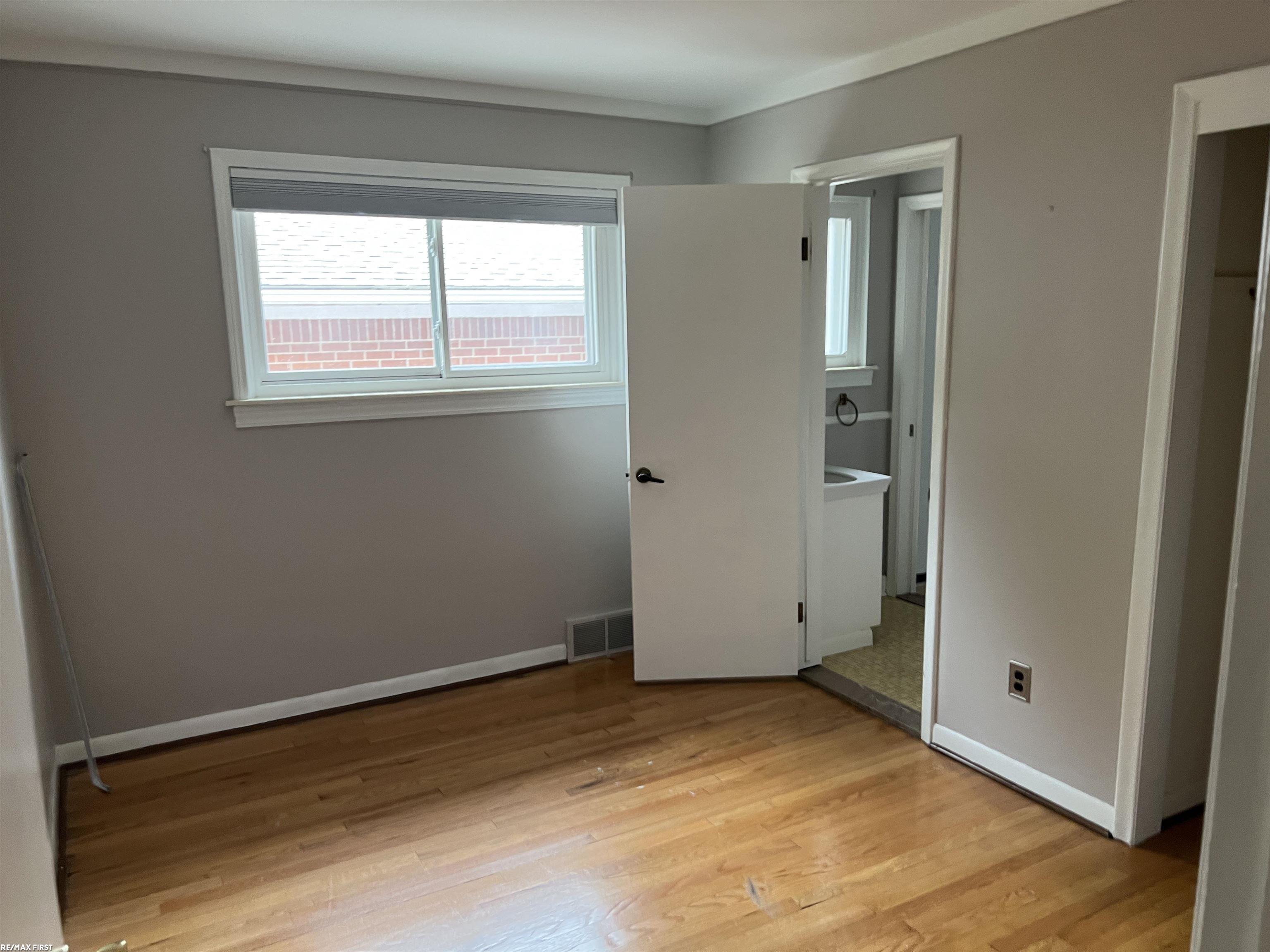 18285 Breezeway Drive Property Photo 13