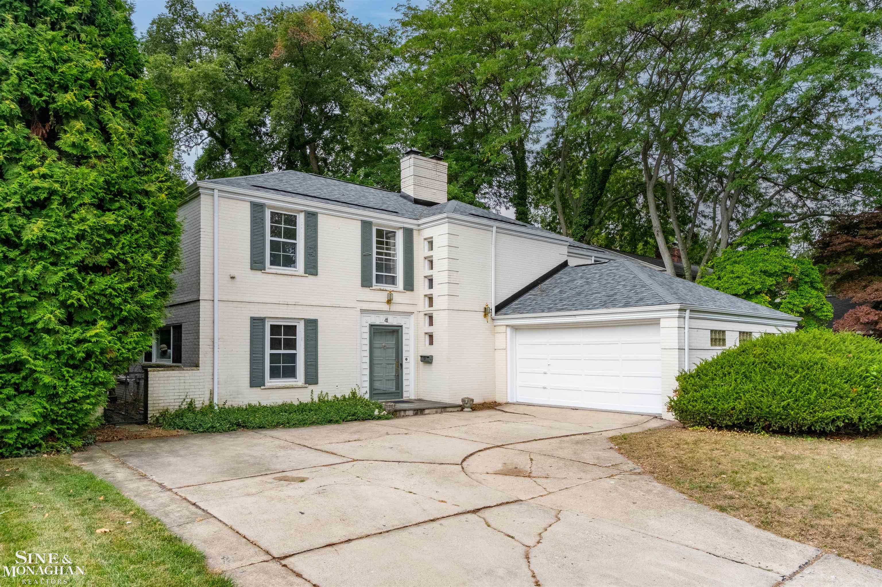 41 Beacon Hill Road Property Photo 1