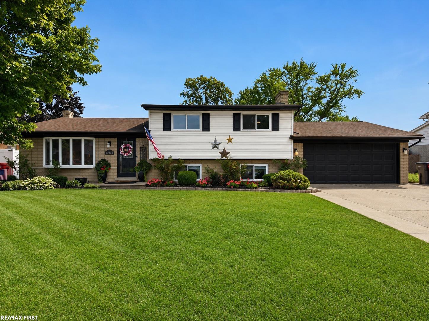 37488 Ladue Street Property Photo 1