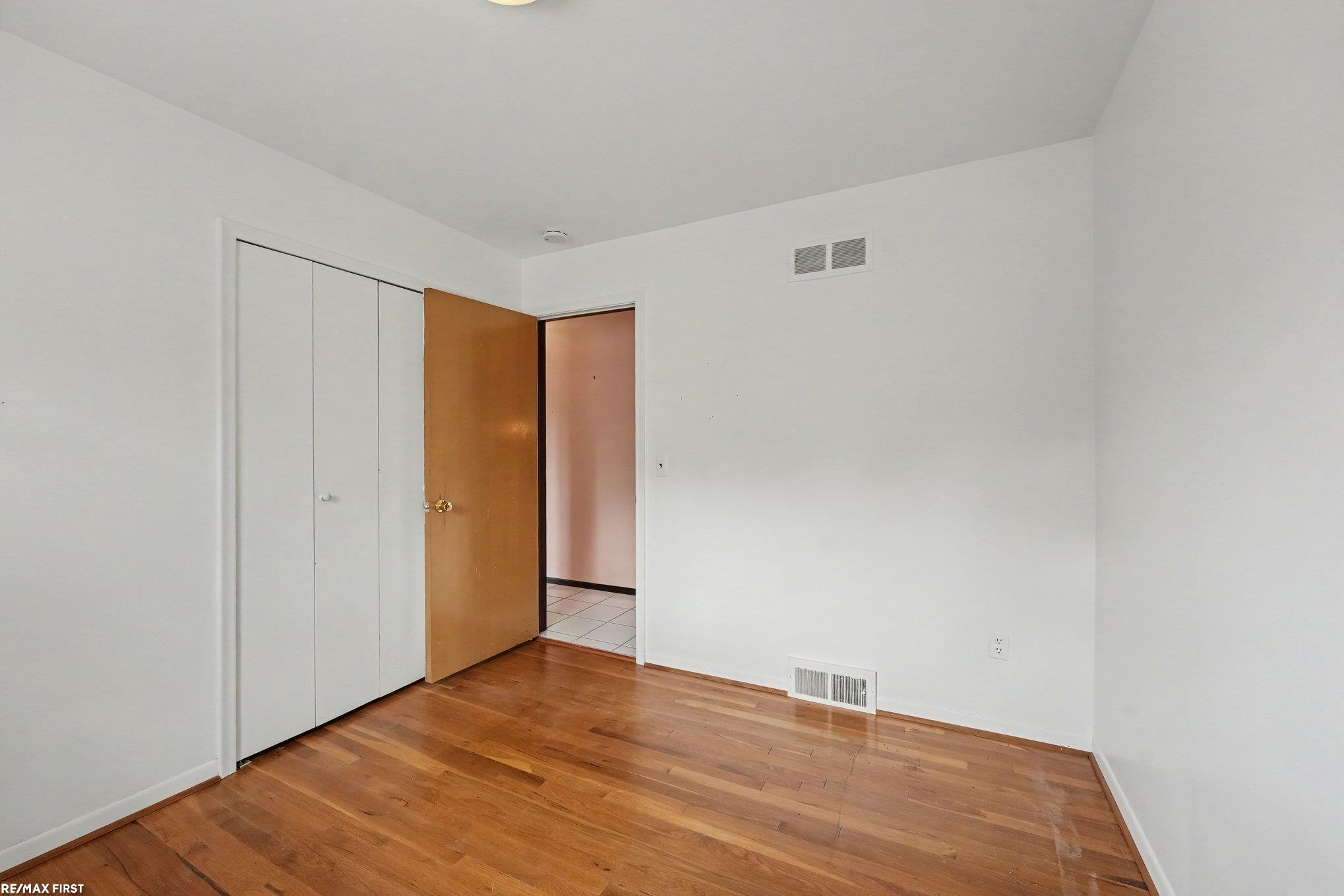 14250 Ivanhoe Street Property Photo 10