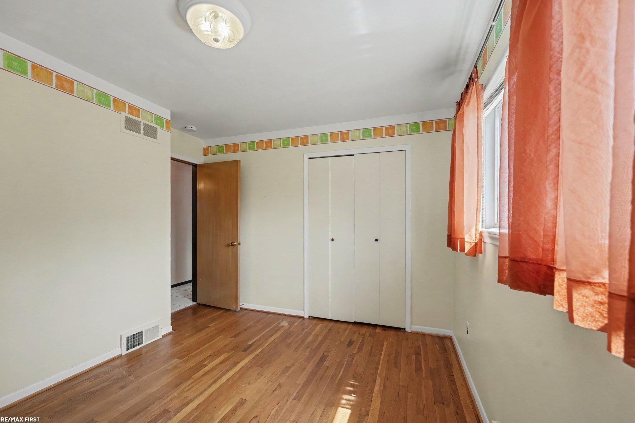14250 Ivanhoe Street Property Photo 12