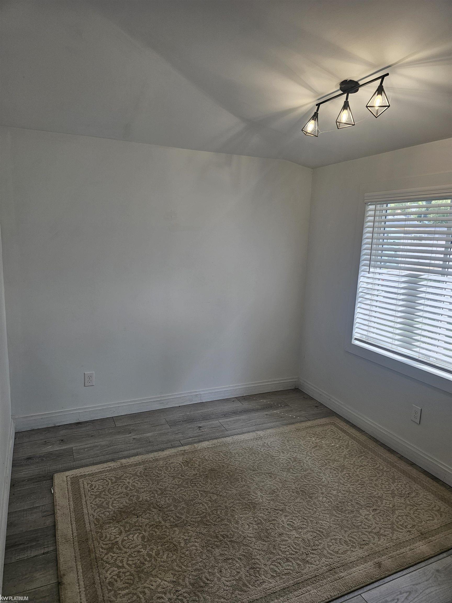 7354 Byron Drive Property Photo 14