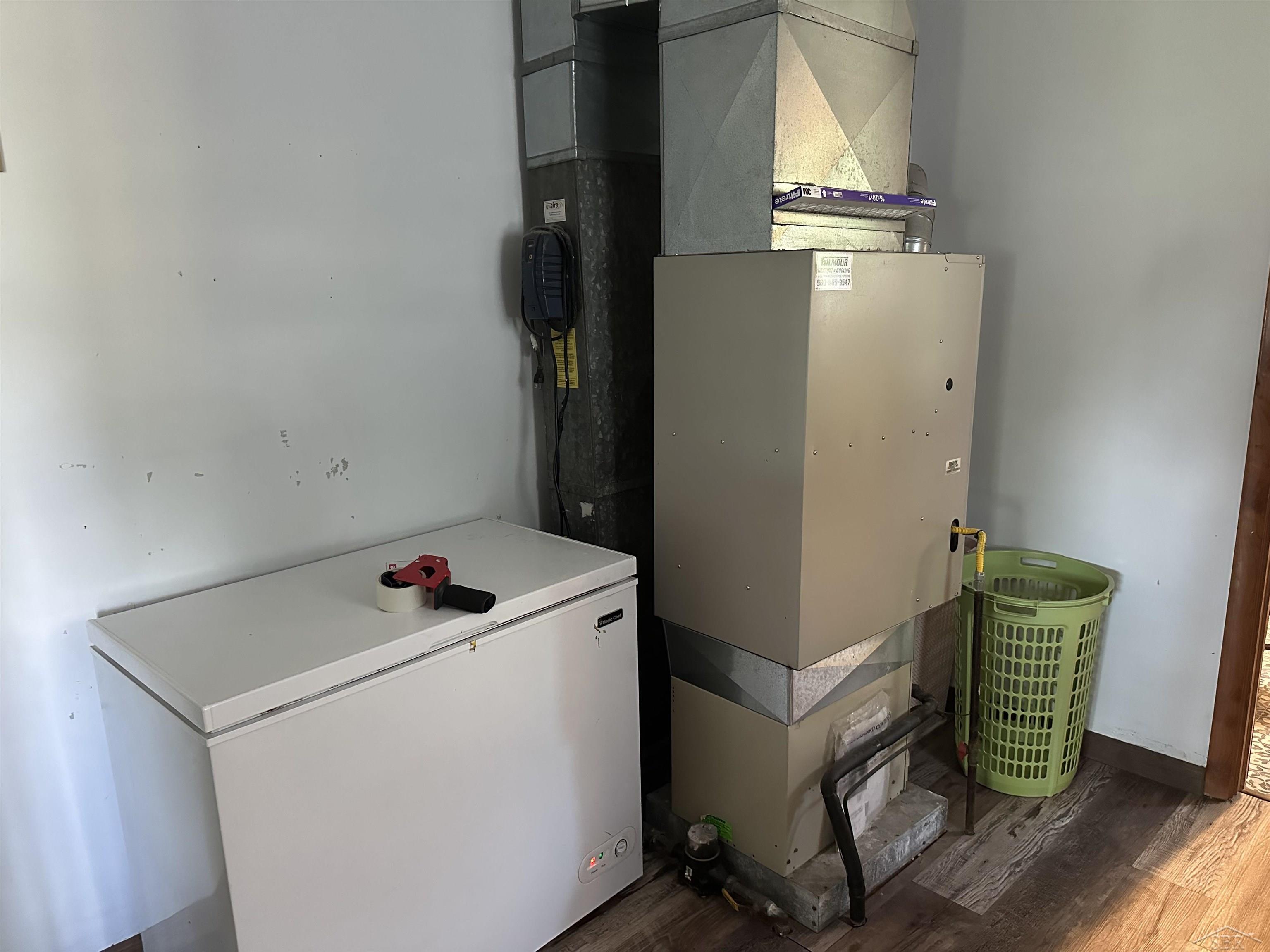 372 E Alice Street Property Photo 23