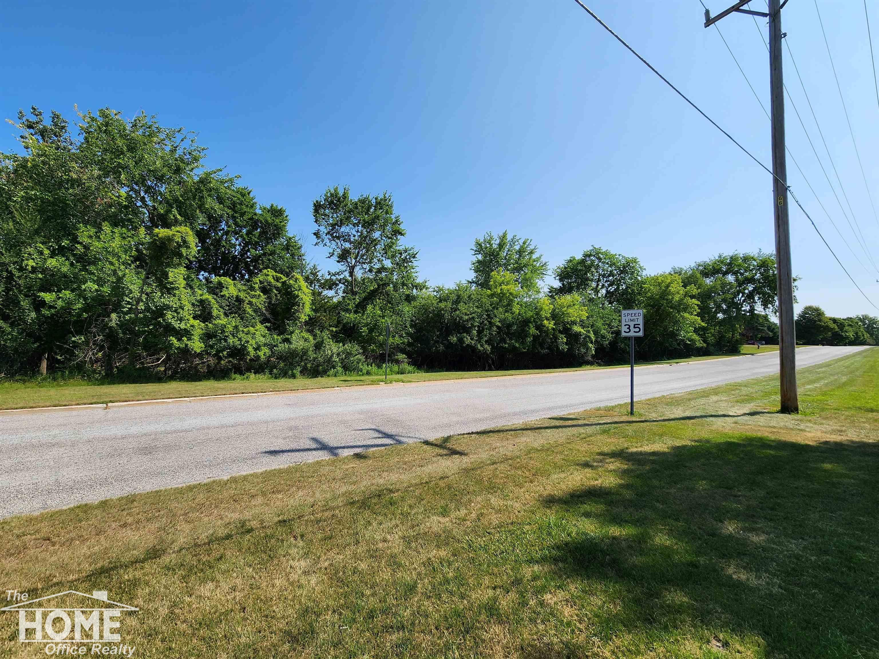 Vacant S Pine River Street Property Photo 3
