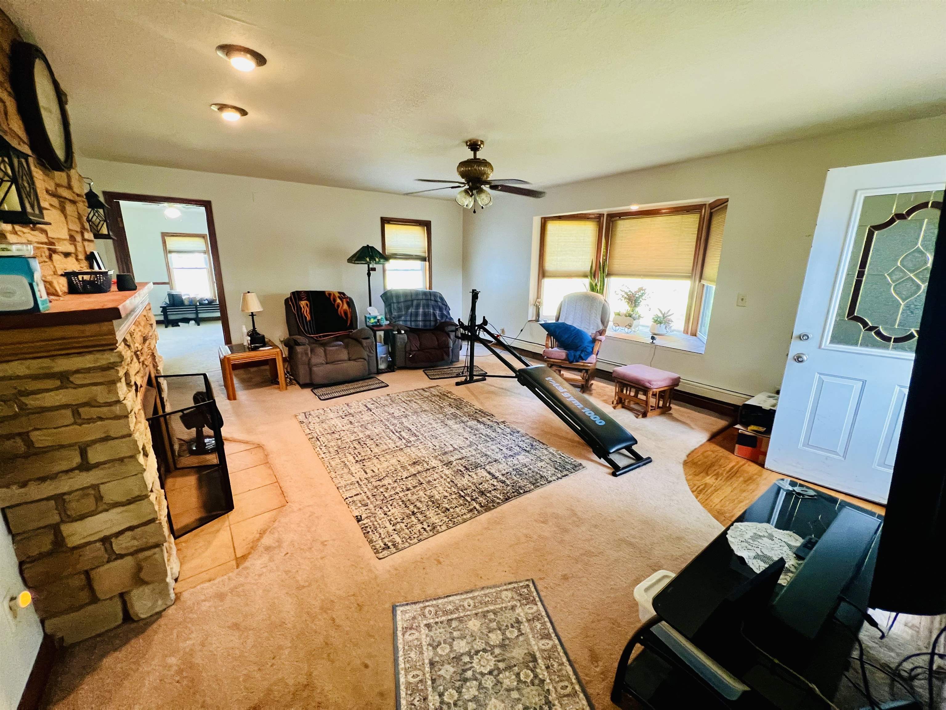 1946 E Parish Road Property Photo 5