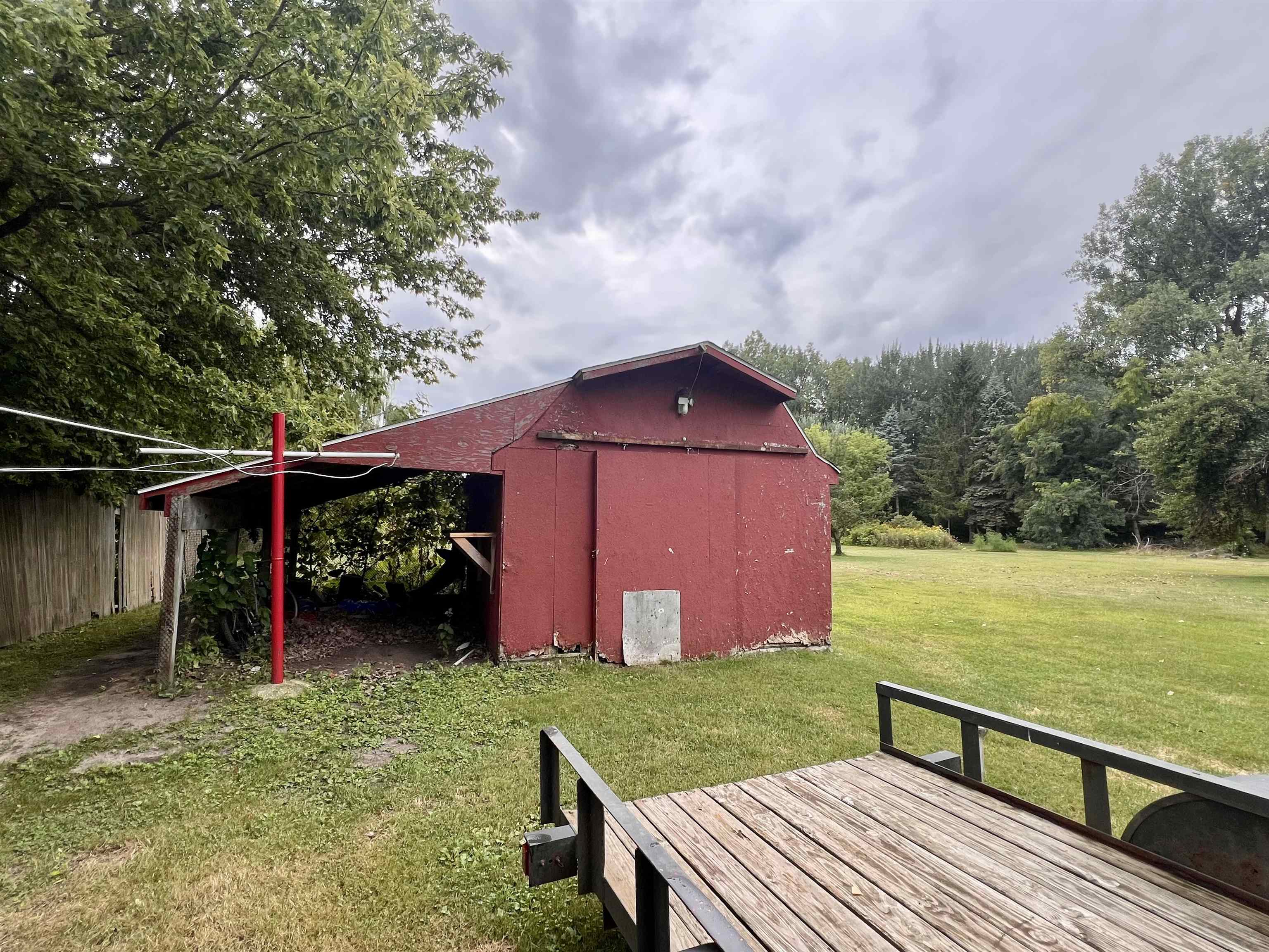 1946 E Parish Road Property Photo 23
