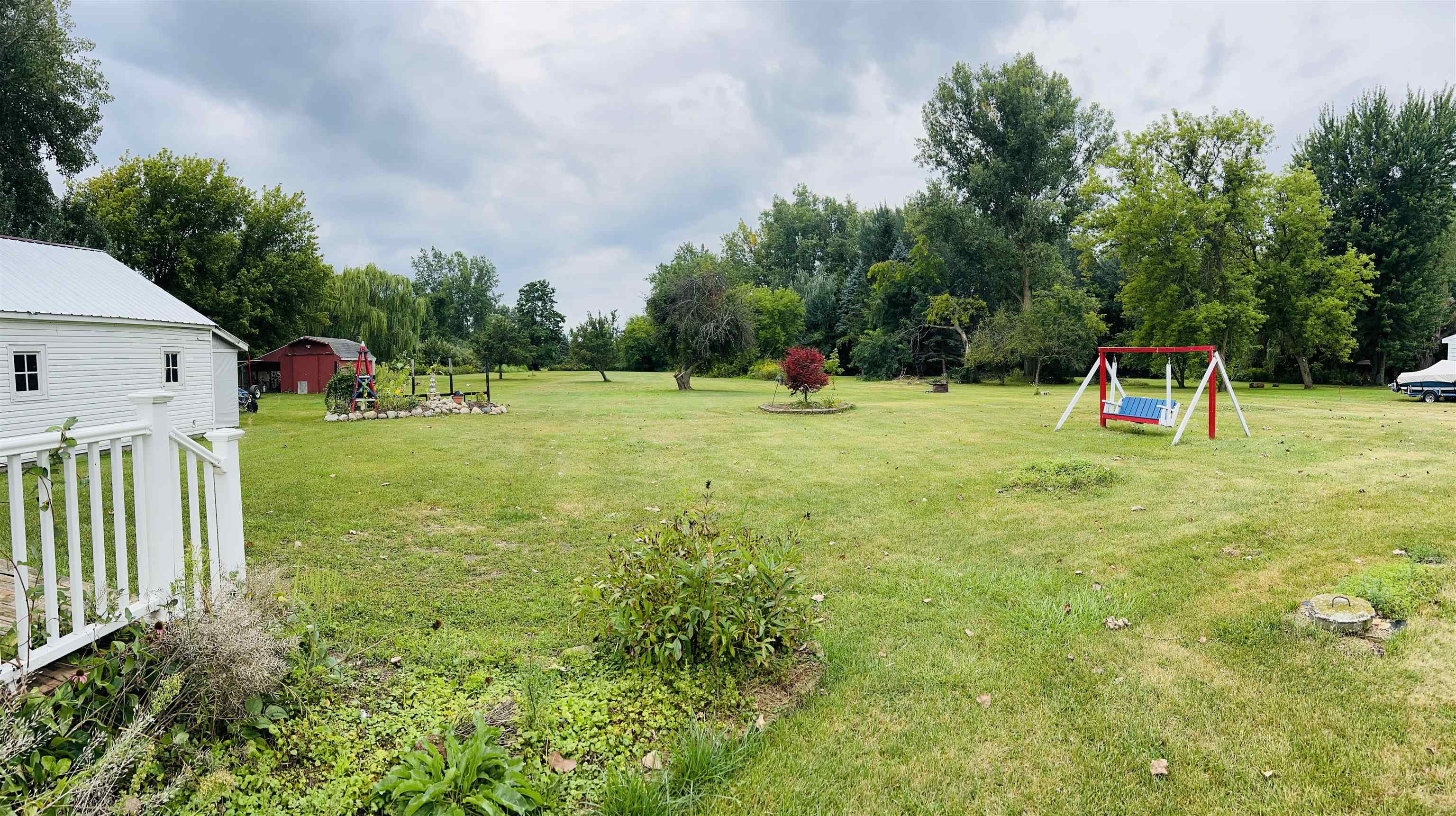 1946 E Parish Road Property Photo 31