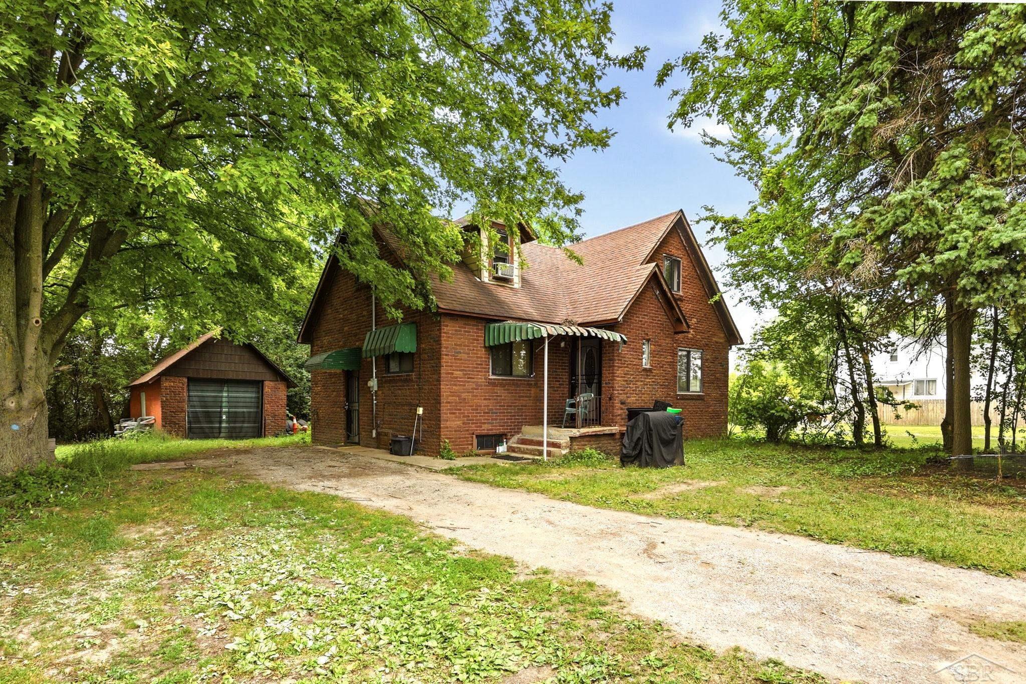 3734 Sheridan Road Property Photo 1