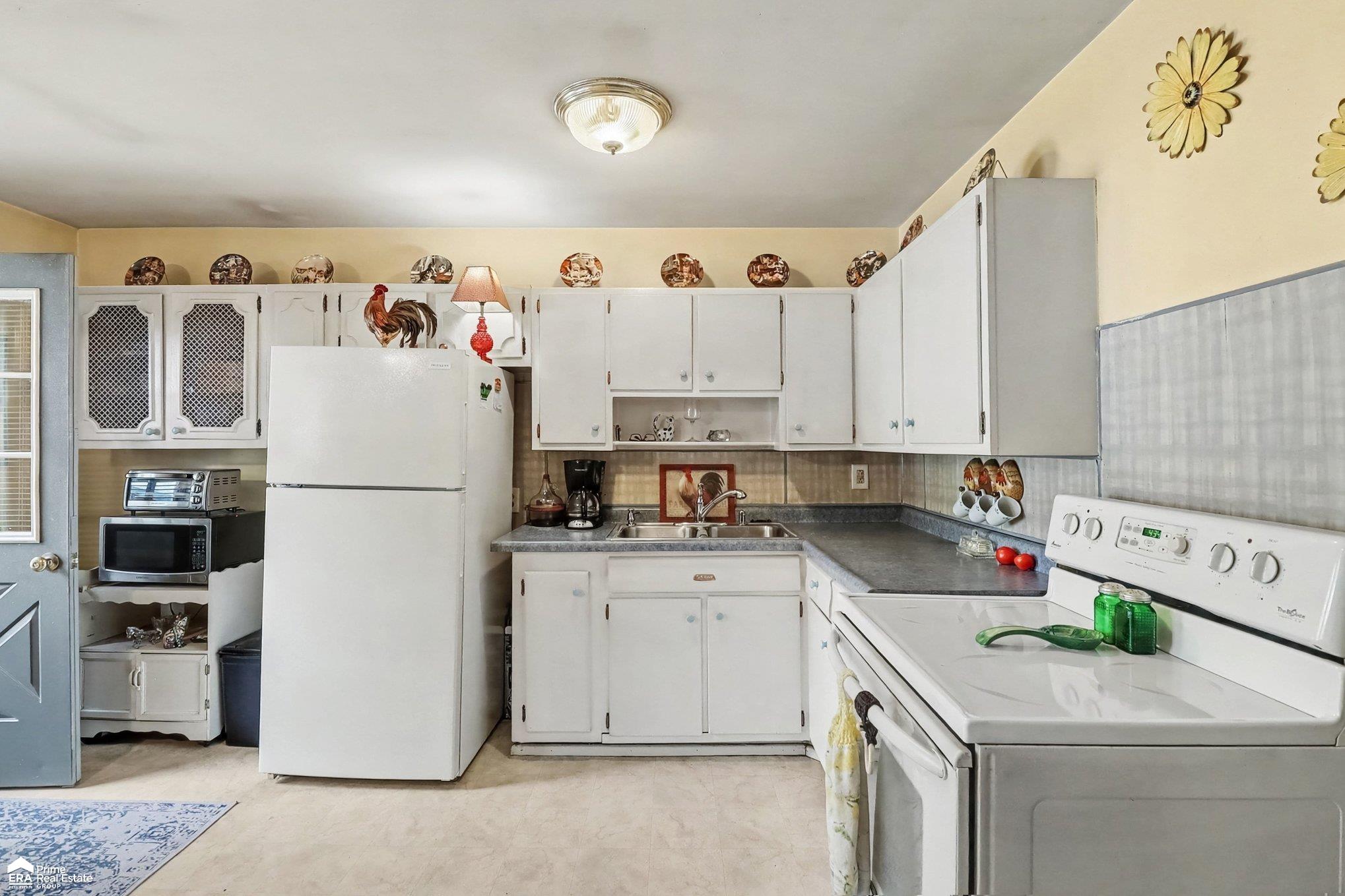 314 N Saginaw Street Property Photo 12