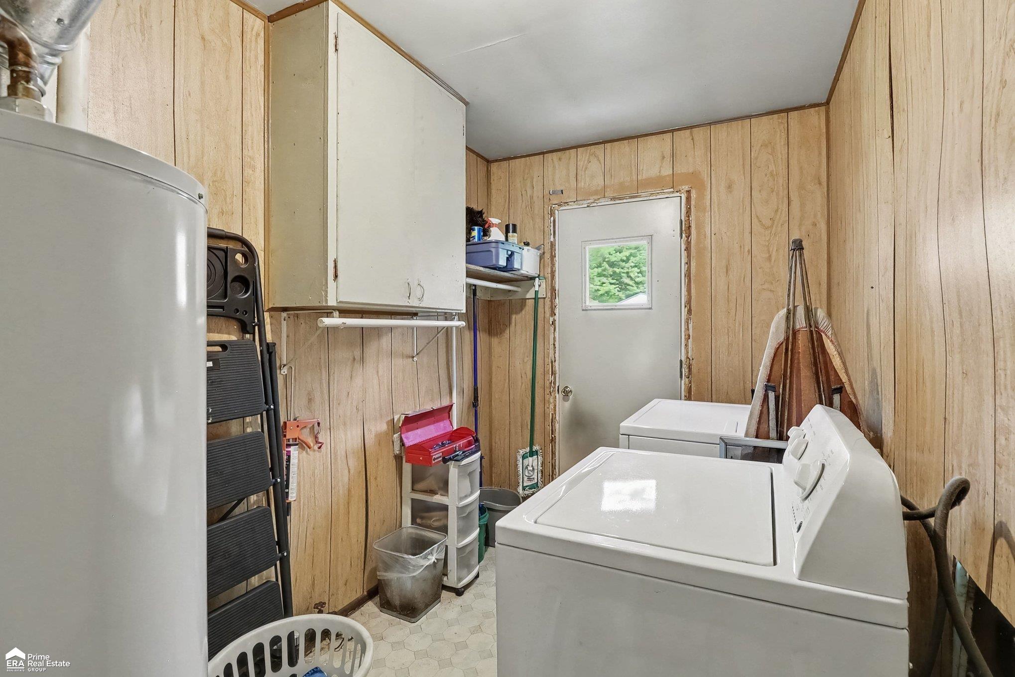 314 N Saginaw Street Property Photo 22