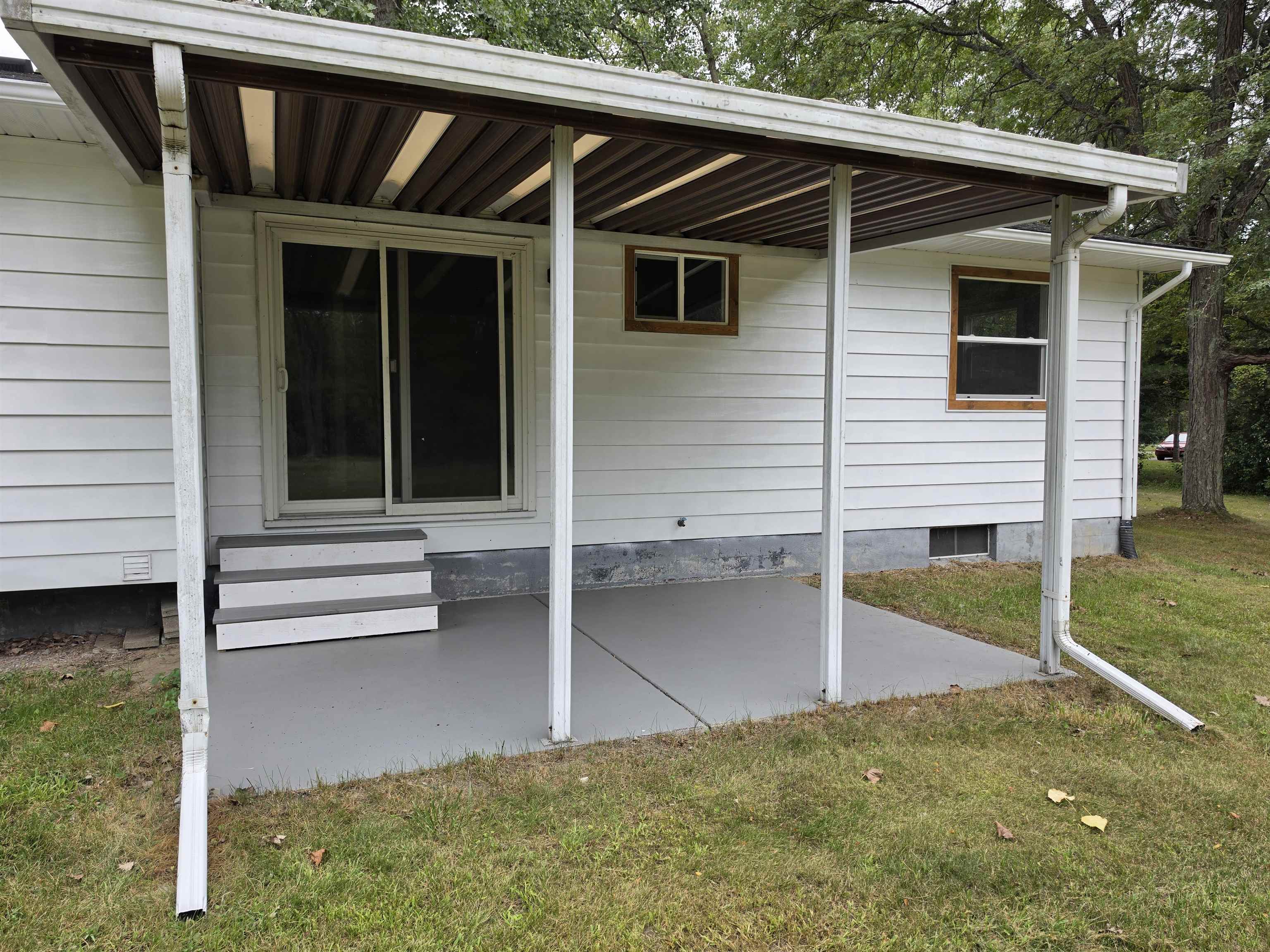 7313 Rathbun Road Property Photo 5
