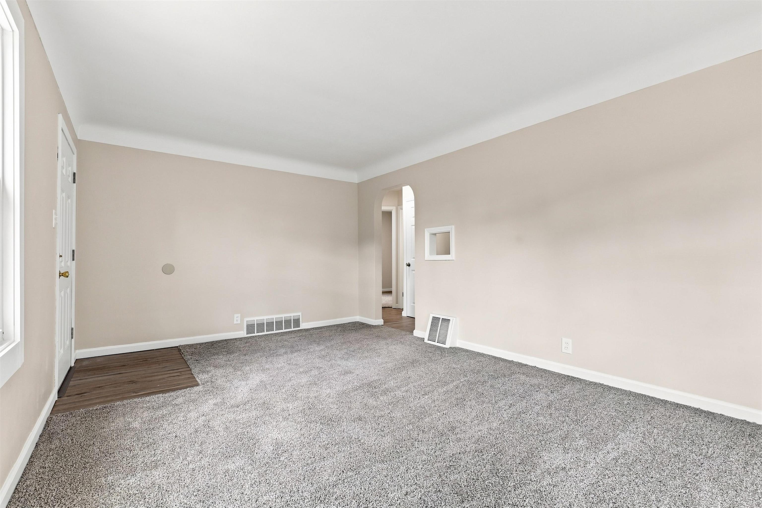 4209 Cuthbertson Street Property Photo 7