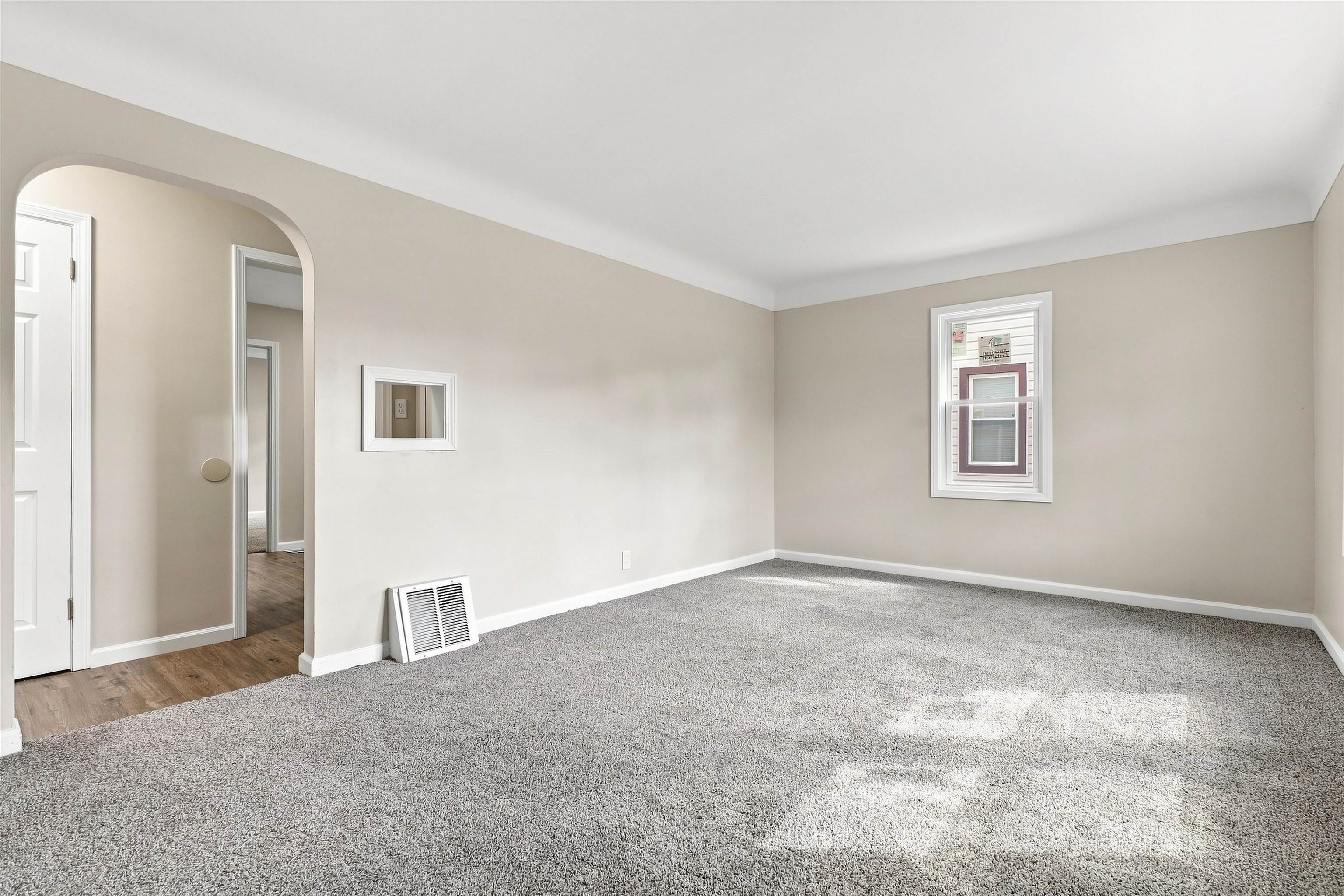 4209 Cuthbertson Street Property Photo 11