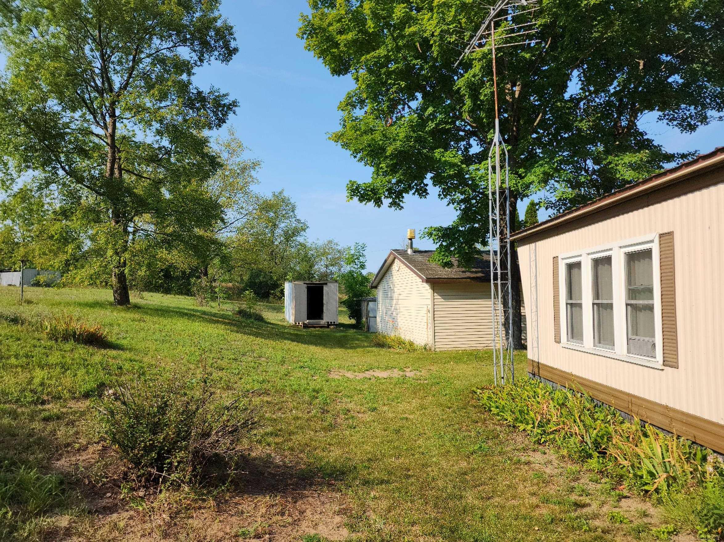 9796 Lake Of The Woods Rd Road Property Photo 12